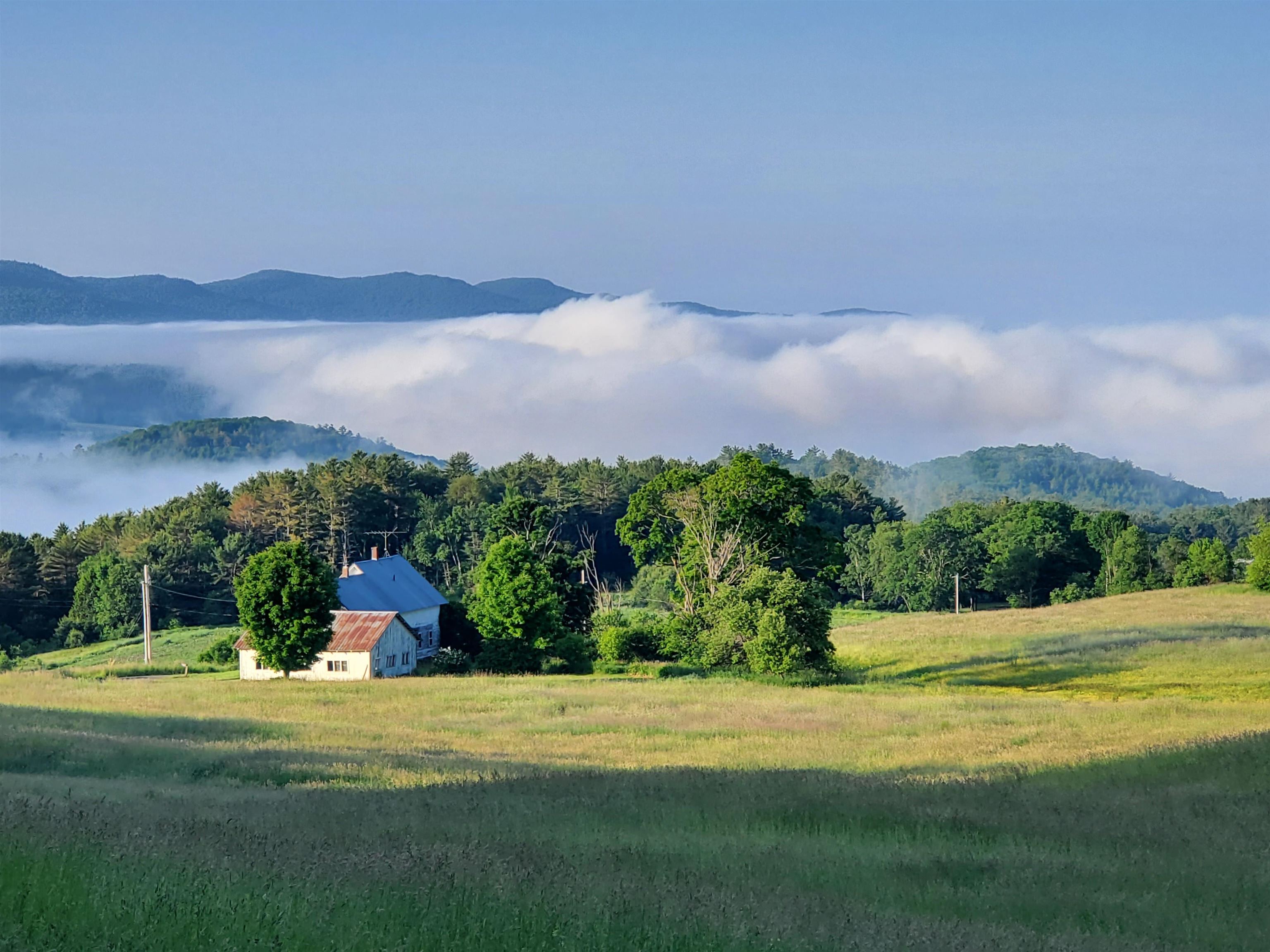 Waterford VT Home for sale $$415,000 $215 per sq.ft.