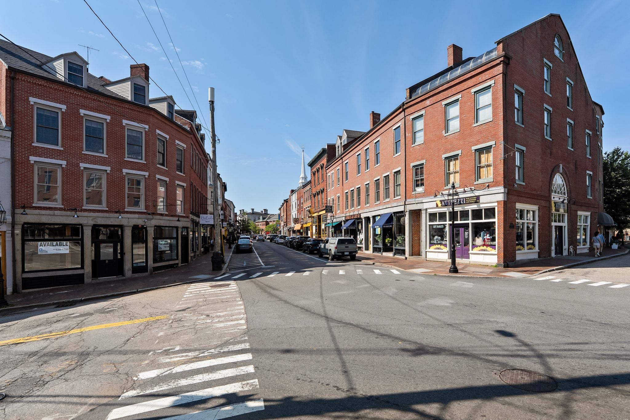 Homes for sale in Portsmouth, NH | 90 Fleet St #4-5, Portsmouth, NH 03801 | MLS# 5051681