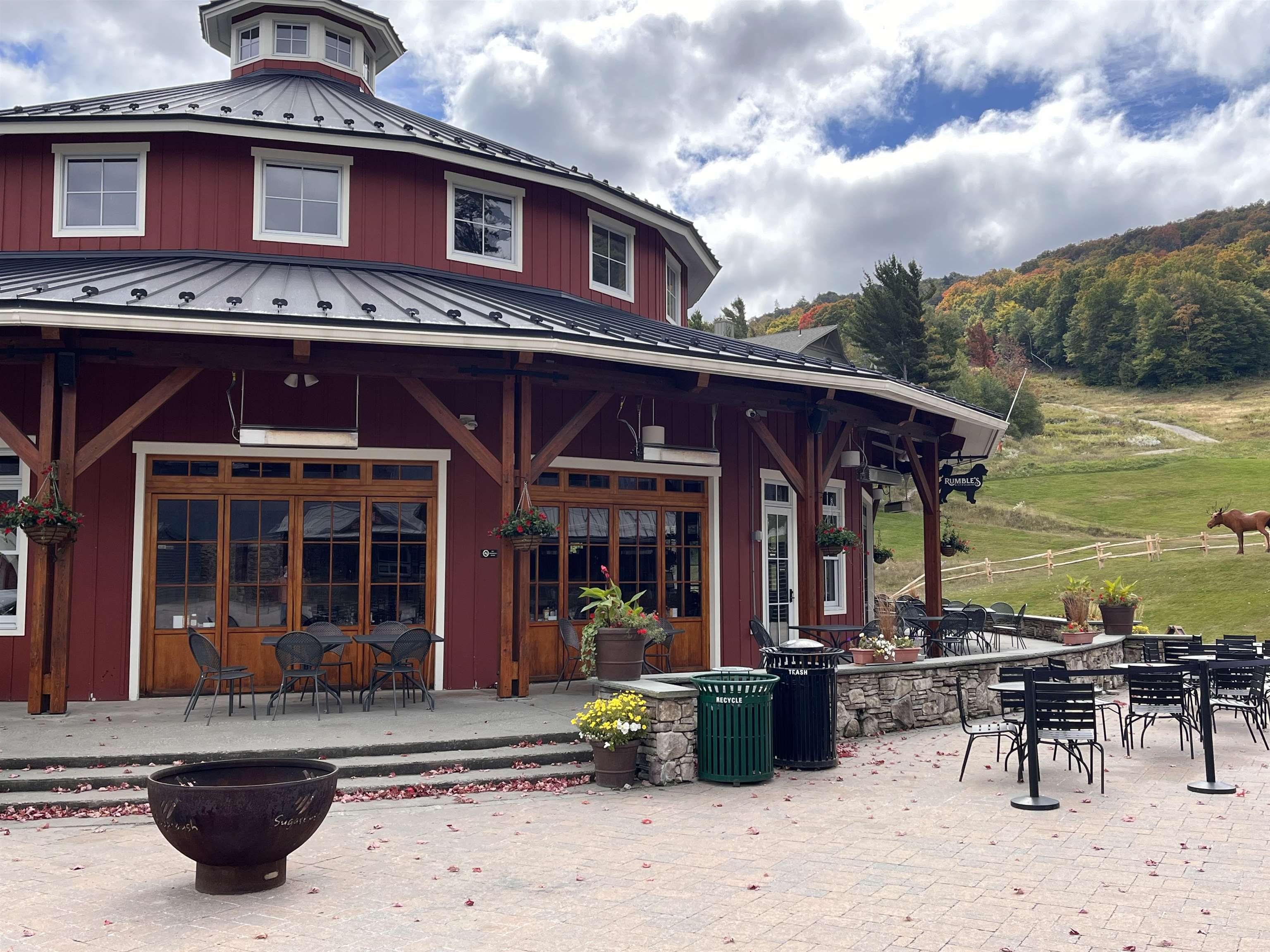 Homes for sale in Warren, VT | 102 Forest Dr #408, interval 1-4 w/lockout 406, Warren, VT 05674 | MLS# 5051687