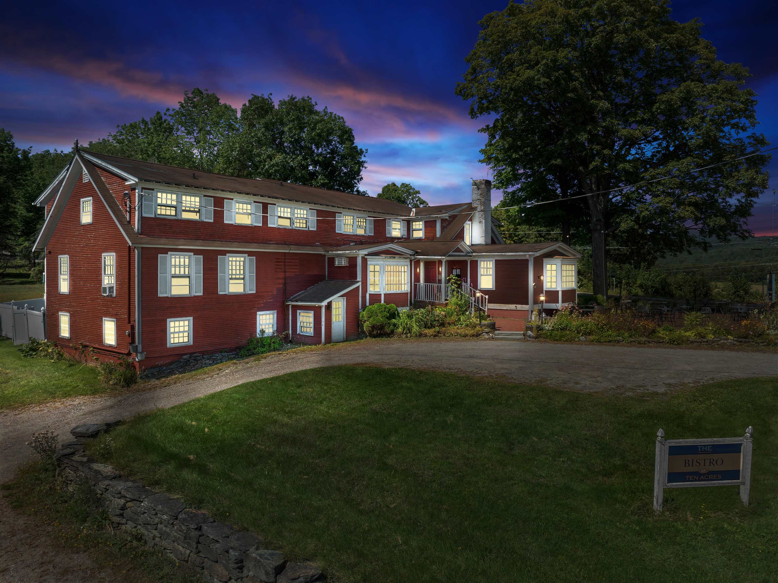 Homes for sale in Stowe, VT | 14 Barrows Rd, Stowe, VT 05672 | MLS# 5051699