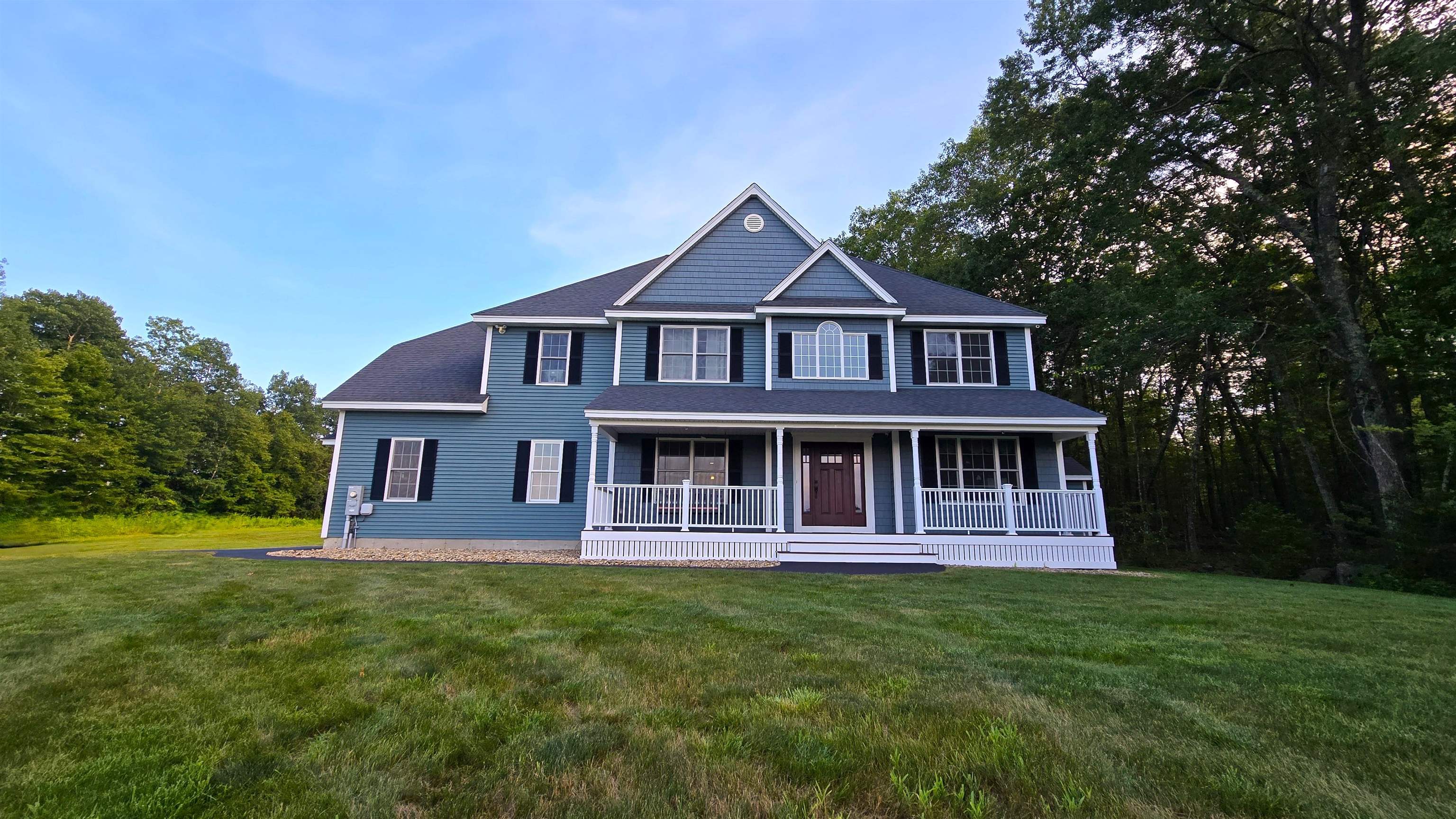 MLS 5051730: 41 Senter Farm Road, Hudson NH