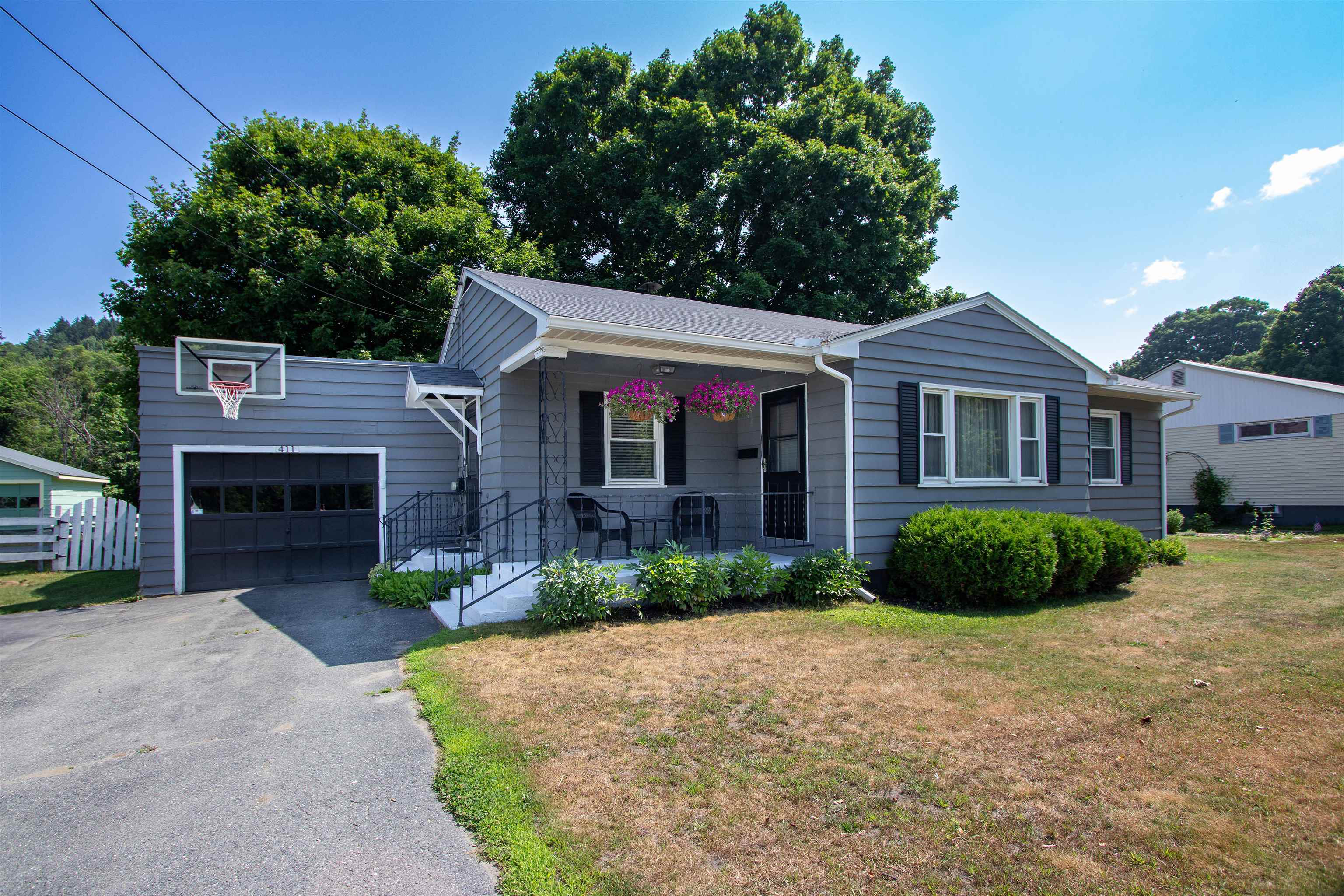 Kara & Company Realty | 411 Concord Avenue , St. Johnsbury, VT | MLS#  5052036