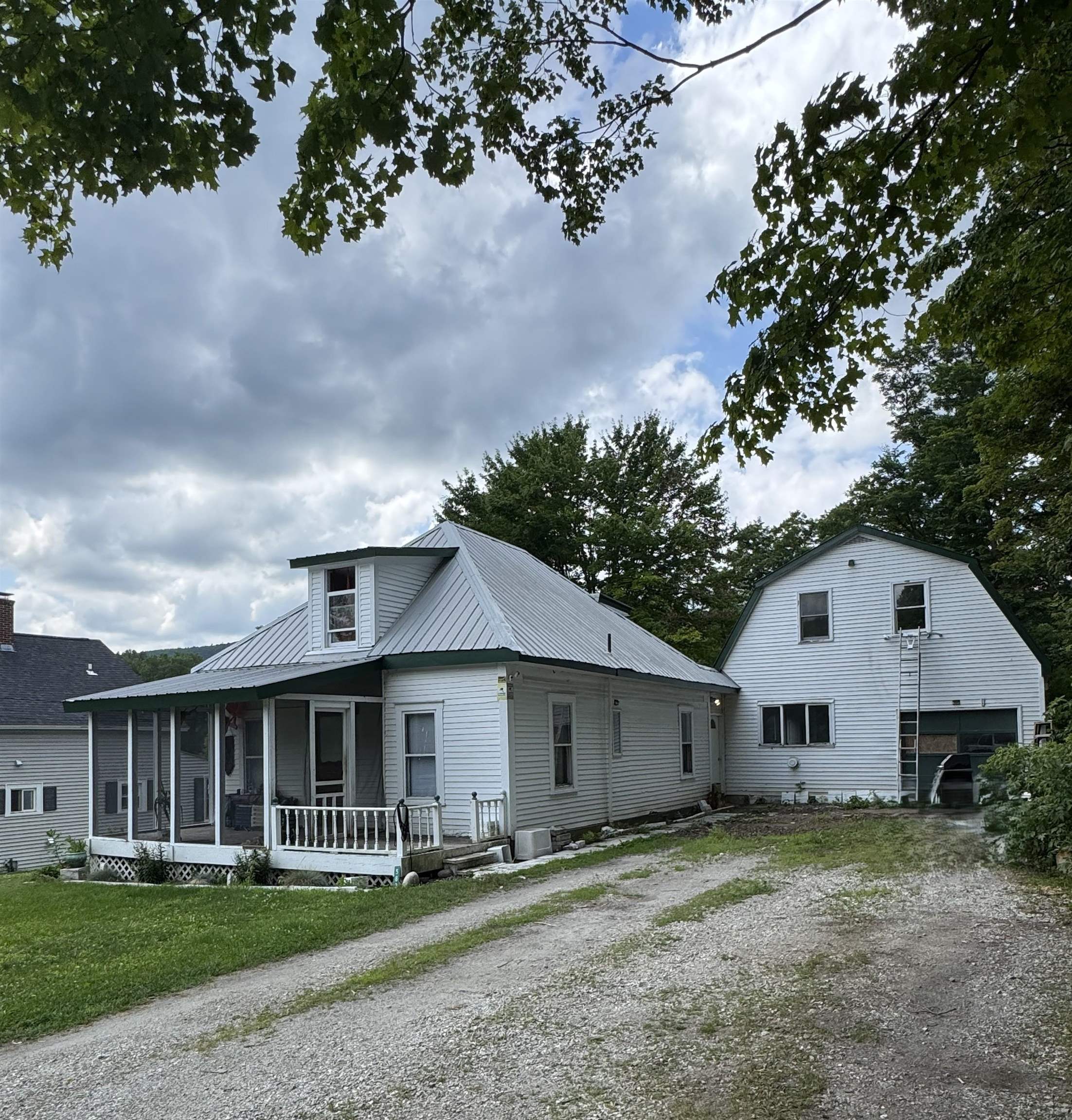 Homes for sale in Wallingford, VT | 583 N Main St, Wallingford, VT 05773 | MLS# 5052039