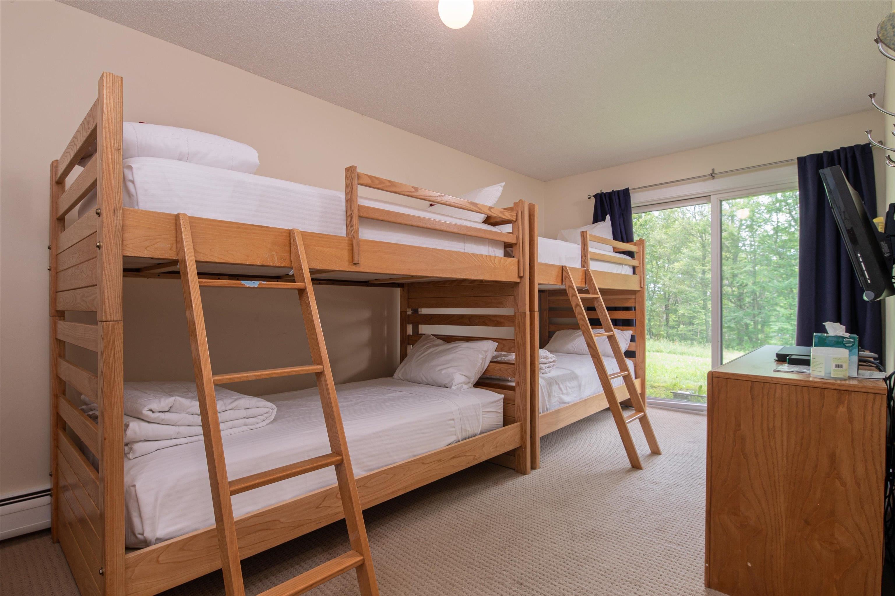 Second Lower Level Bunkroom 23678531