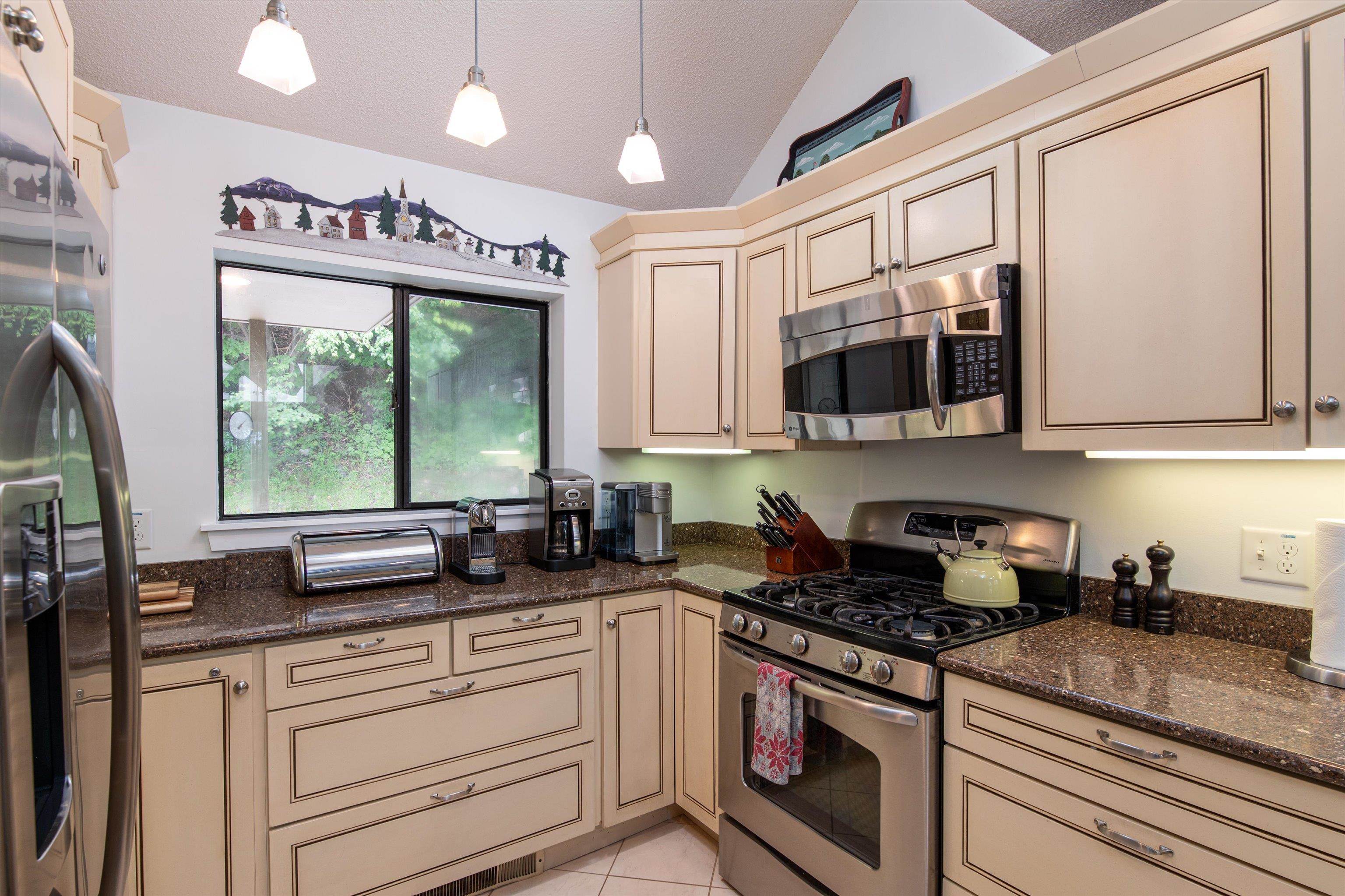 Elegant but Country Style 23678506