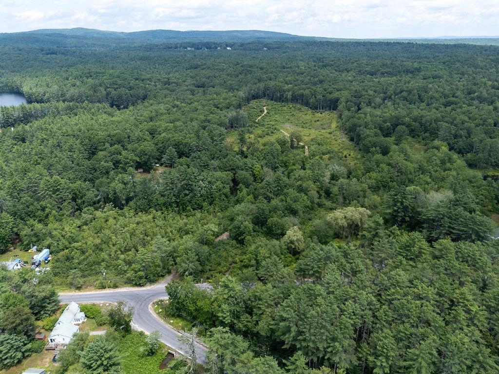 Homes for sale in New Durham, NH | 90 Old Bay Rd, New Durham, NH 03855 | MLS# 5052494