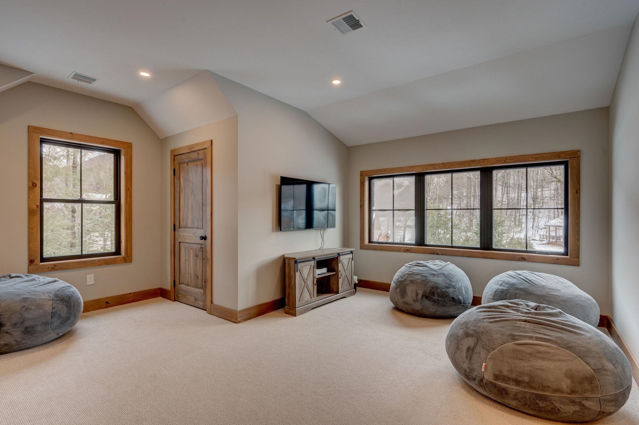 MLS #5052541 image #42