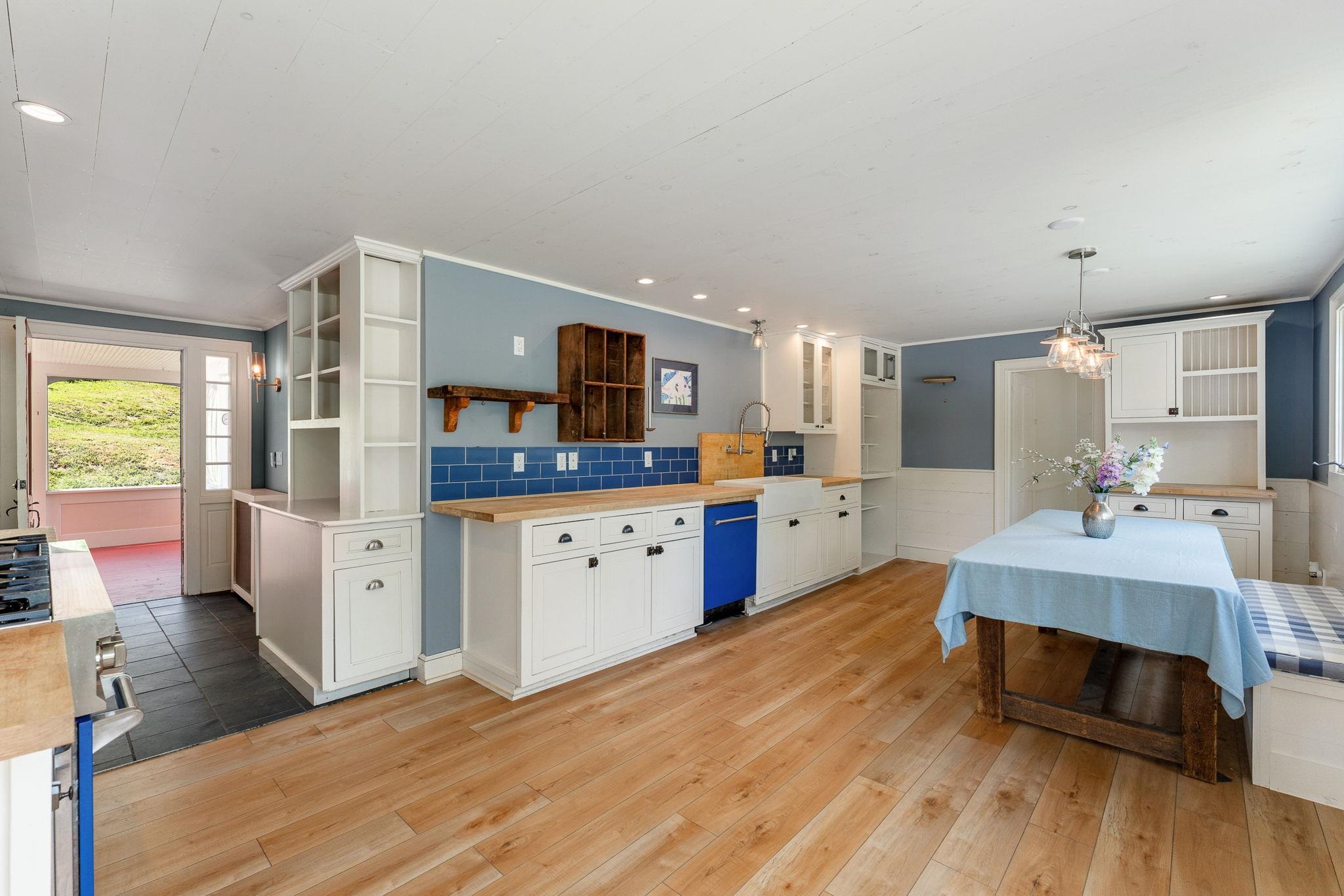 Beautiful Large eat-in kitchen with all new high end Zline Appliances. 23714509