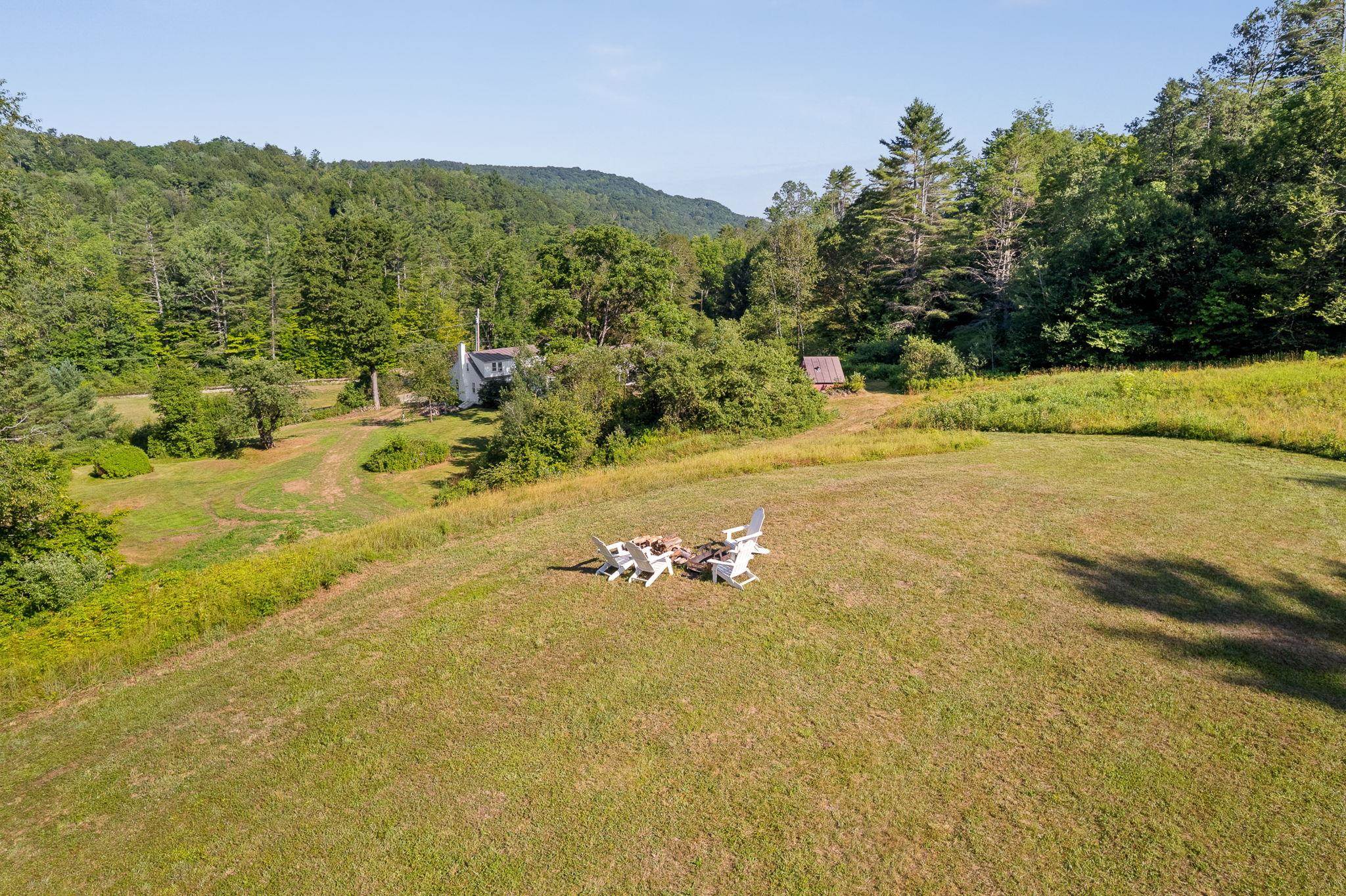 Trails behind these upper fields have been used in the past as well. 23714647