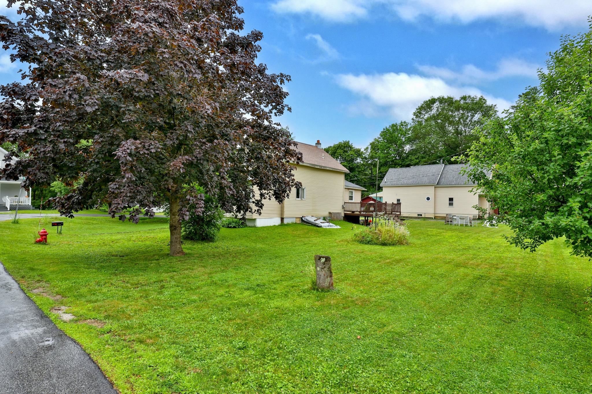 Homes for sale in Proctor, VT | 43 Taylor Hl, Proctor, VT 05765 | MLS# 5052797