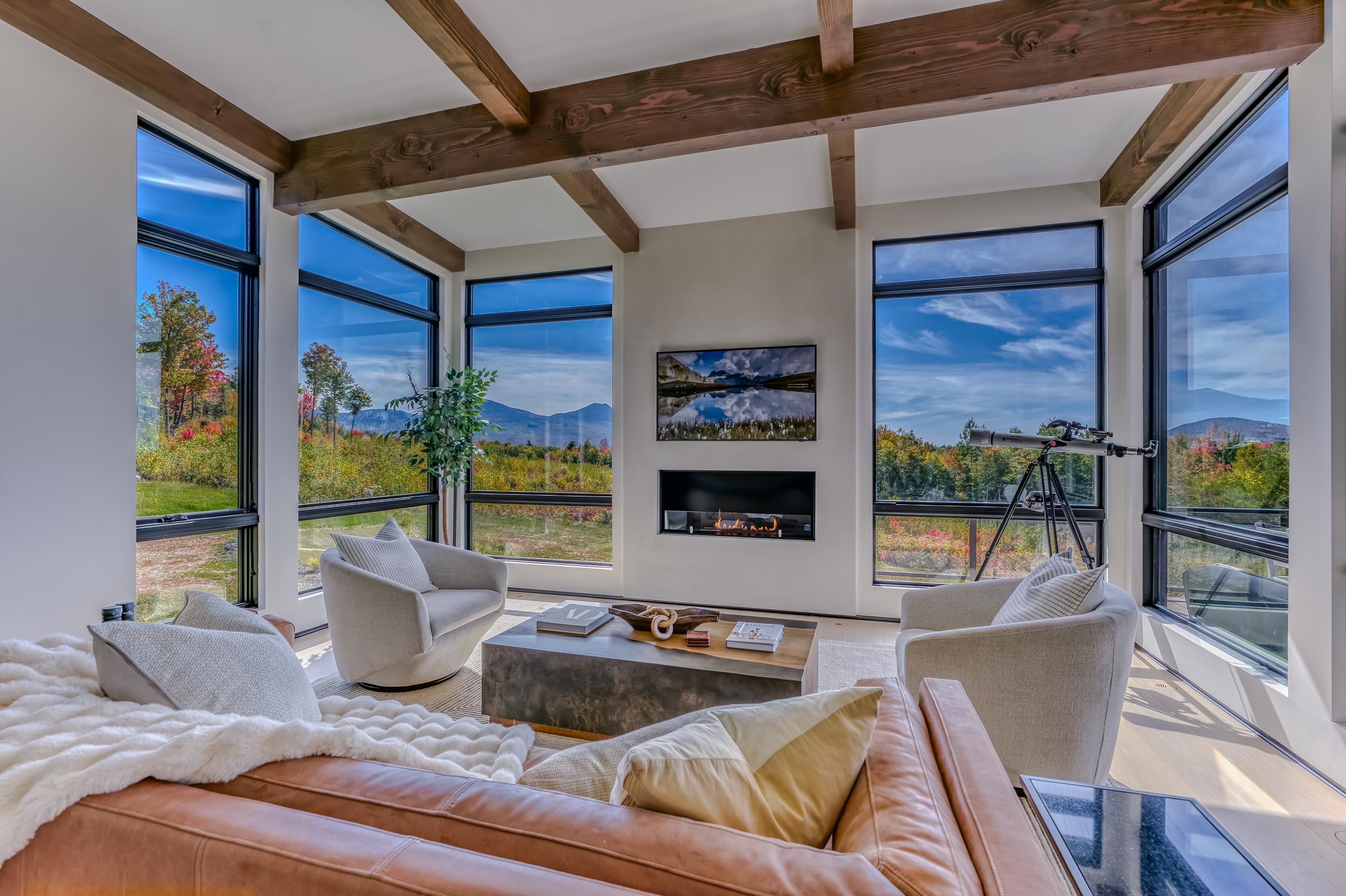 Homes for sale in Bethlehem, NH | 289 Ledgewood Dr, Bethlehem, NH 03574 | MLS# 5052894