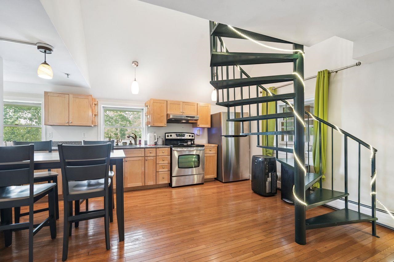 Homes for sale in Dover, NH | 34 Floral Ave #5, Dover, NH 03820 | MLS# 5052990