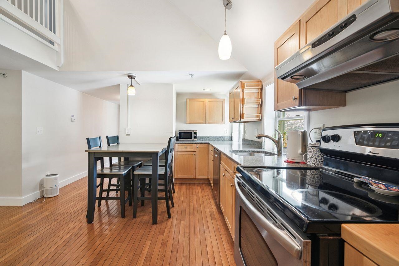 Homes for sale in Dover, NH | 34 Floral Ave #5, Dover, NH 03820 | MLS# 5052990