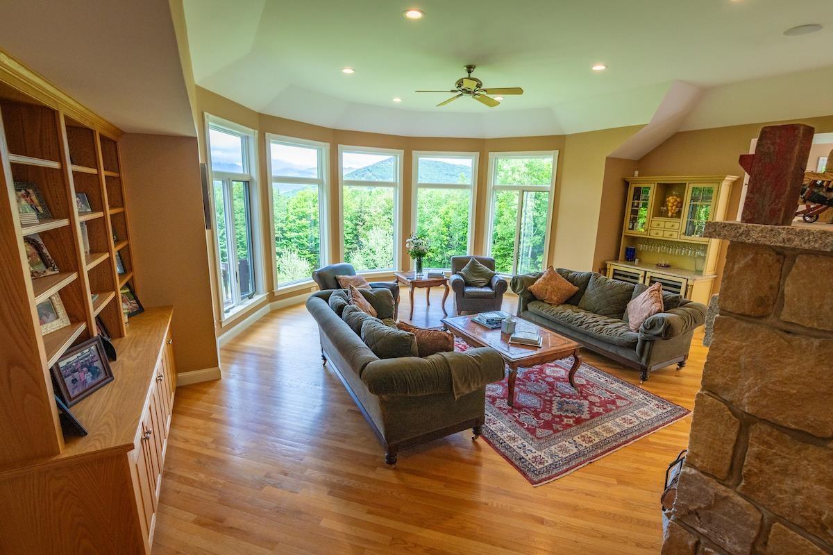 105 N Hampshire Ridge Rd, Jackson, NH 03846