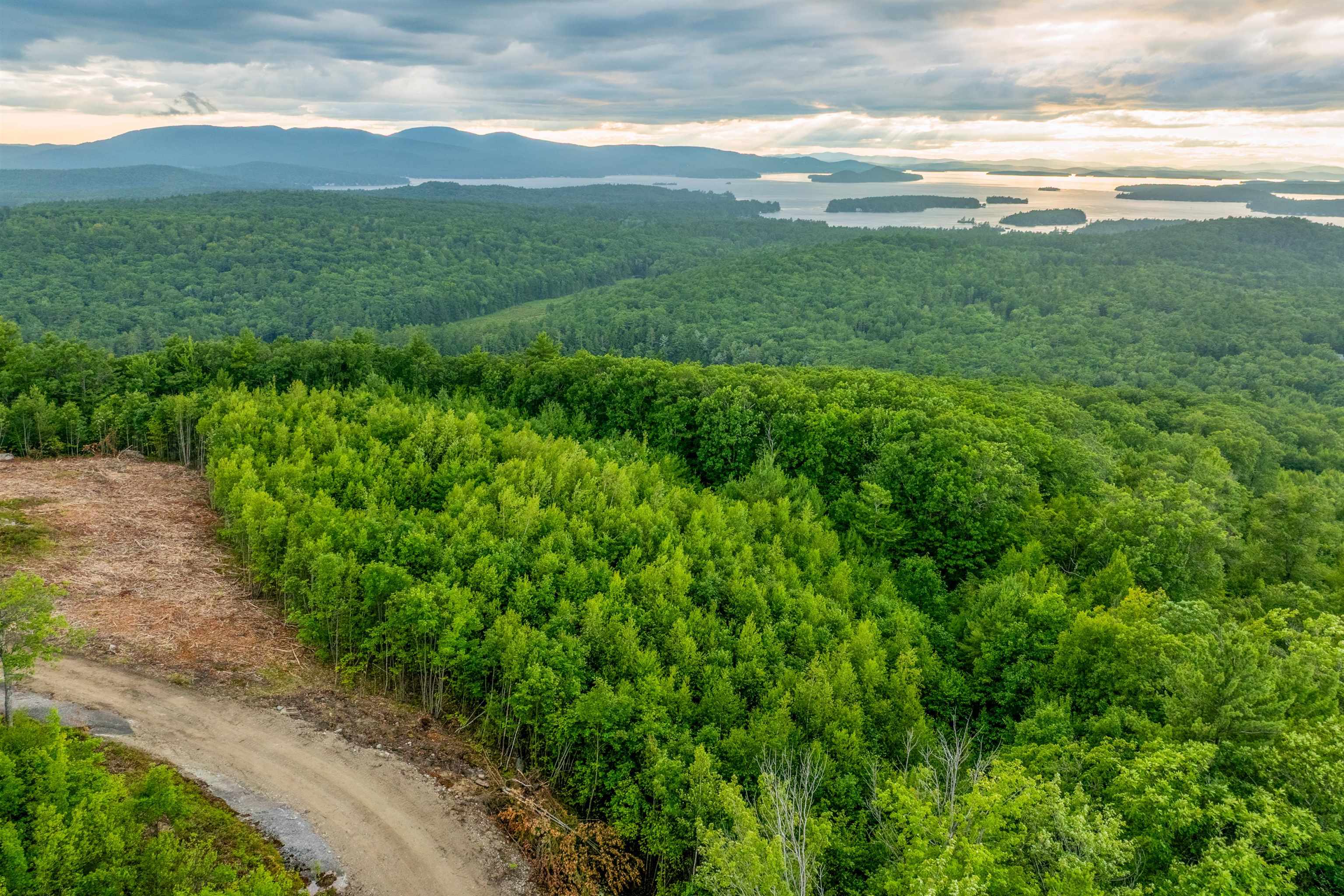 0 Long Stack Ln, Alton, NH 03809