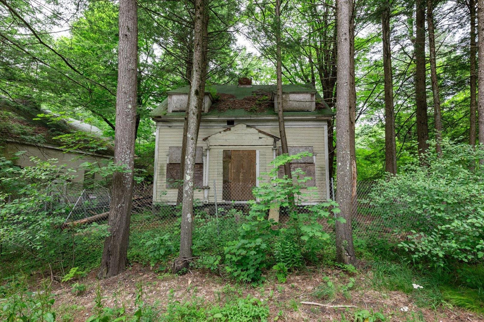 Dublin NH Home for sale $$295,000 $183 per sq.ft.