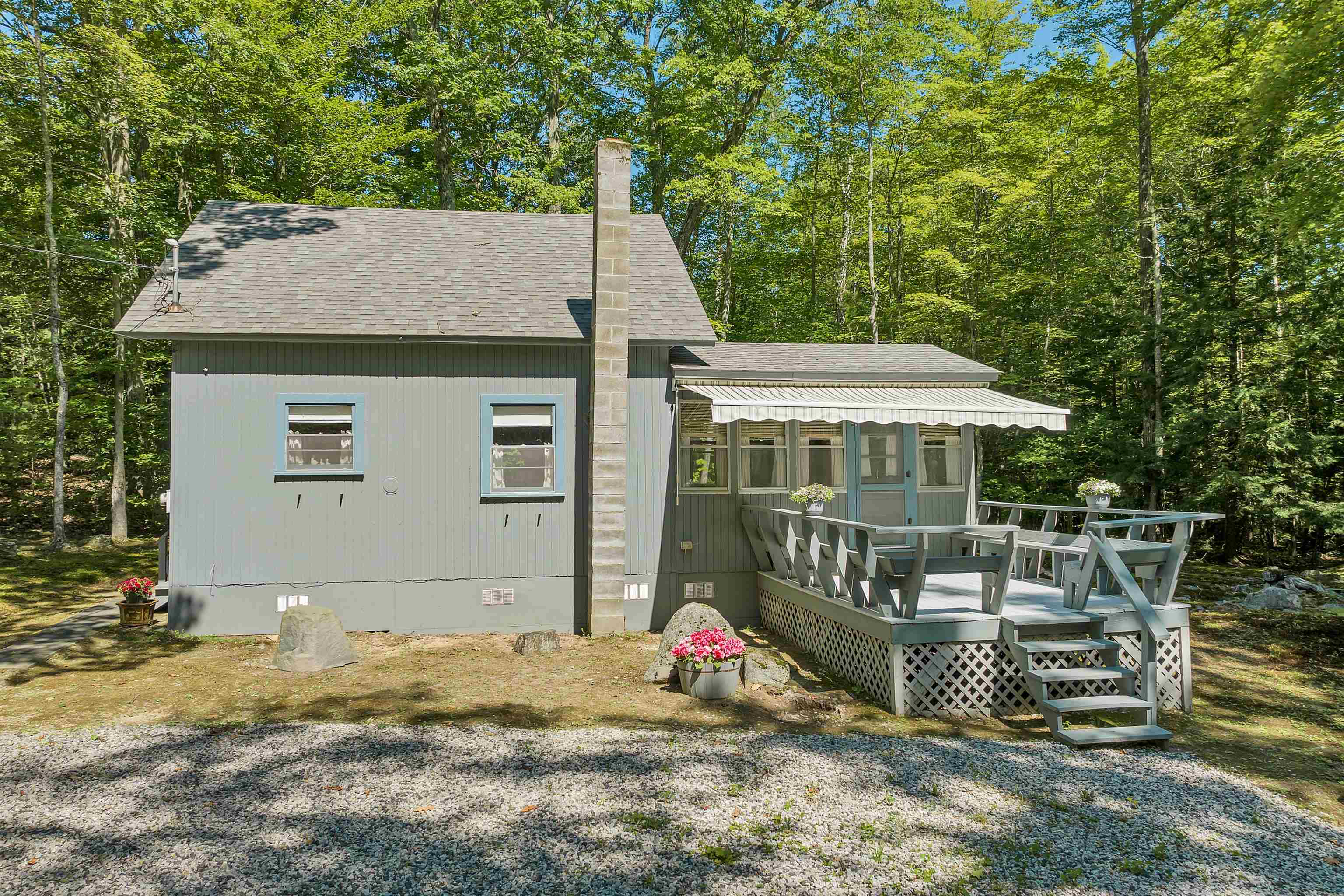 Moultonborough NH Home for sale $$377,000 $514 per sq.ft.