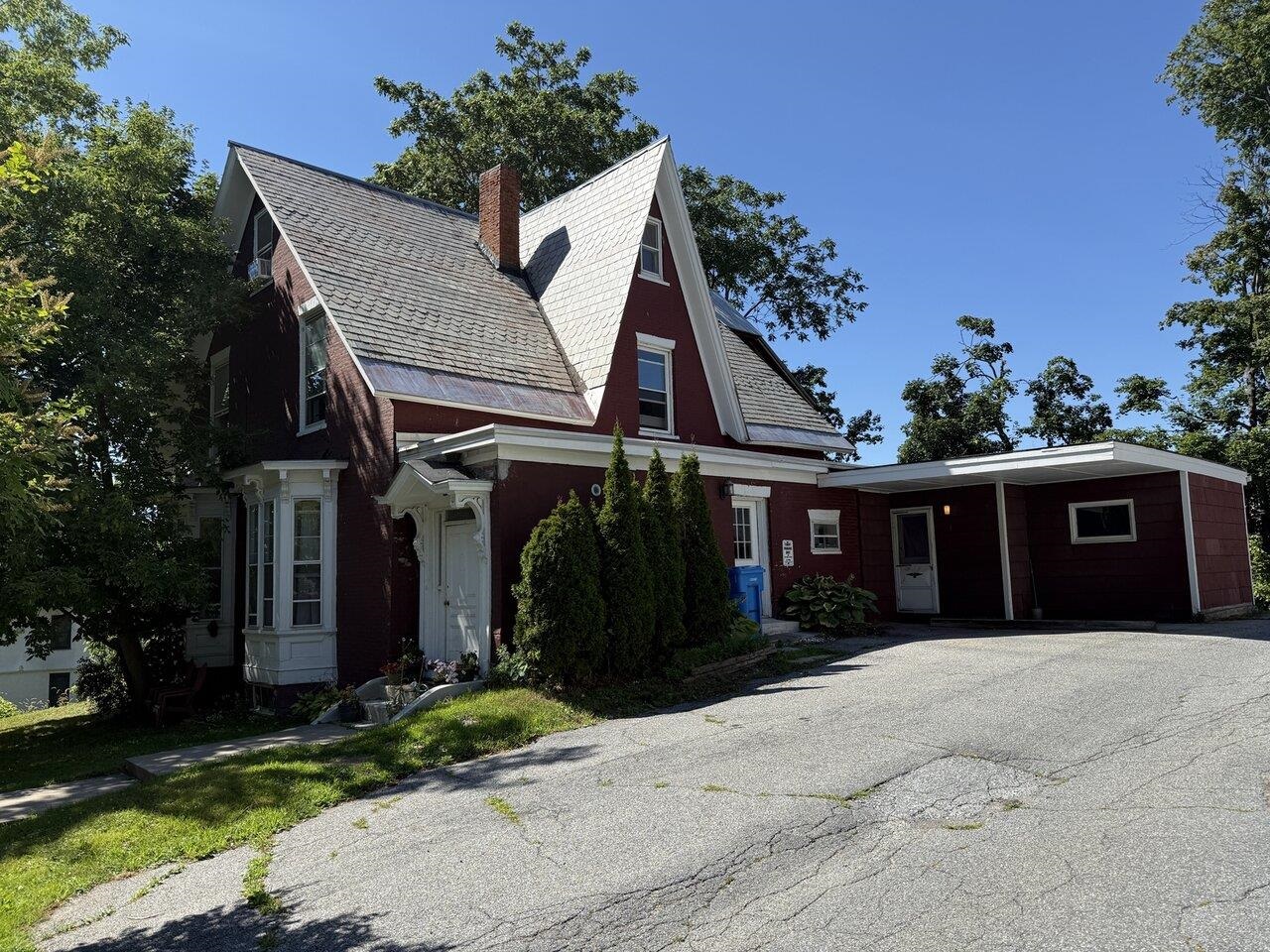 Homes for sale in Burlington, VT | 194 Maple St, Burlington, VT 05401 | MLS# 5053396