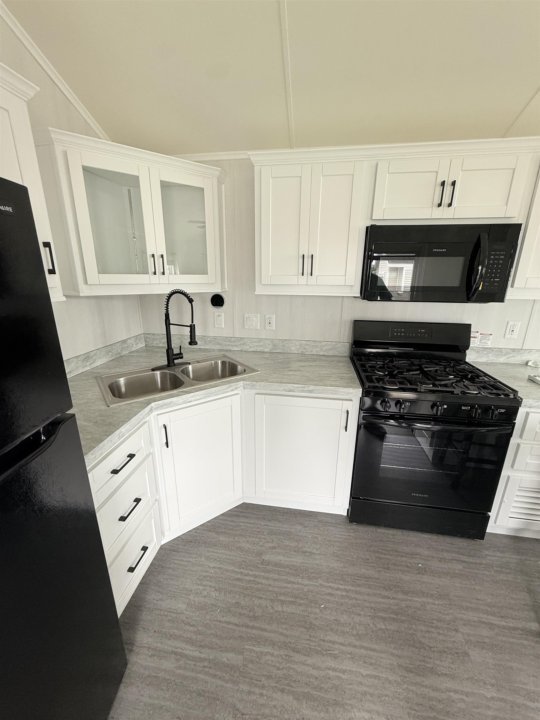 Homes for sale in Alburgh, VT | 1 Alburg Rv Resort Rd #D5, Alburgh, VT 05440 | MLS# 5053440