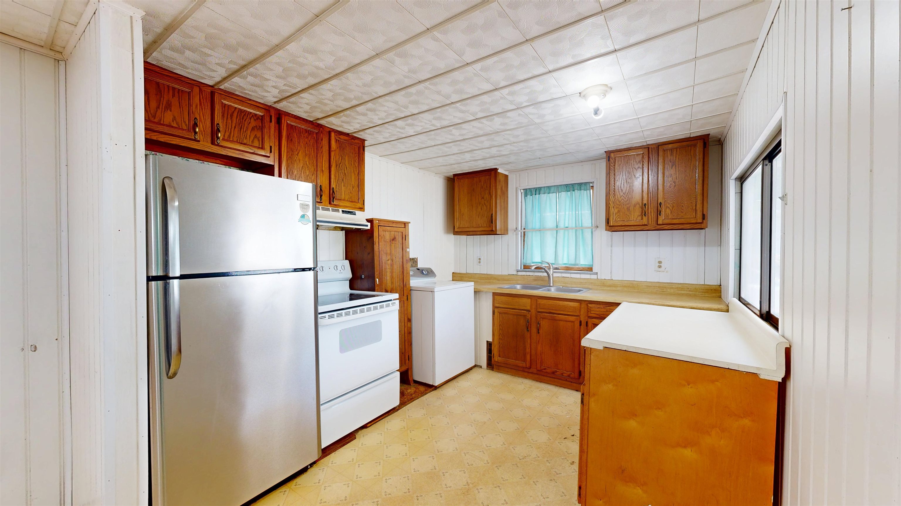 Homes for sale in Burlington, VT | 30 Avenue B, Burlington, VT 05408 | MLS# 5053453