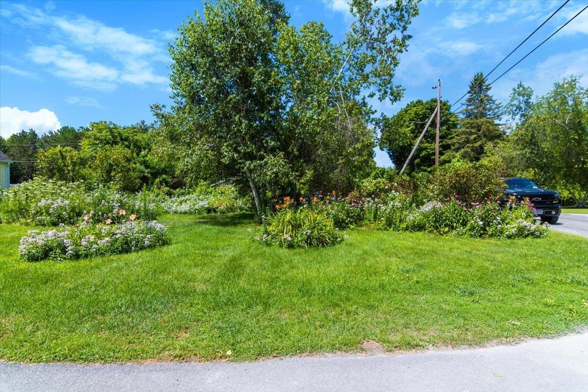 Homes for sale in Shaftsbury, VT | 100 Mccarthy Acres Rd, Shaftsbury, VT 05257 | MLS# 5053470