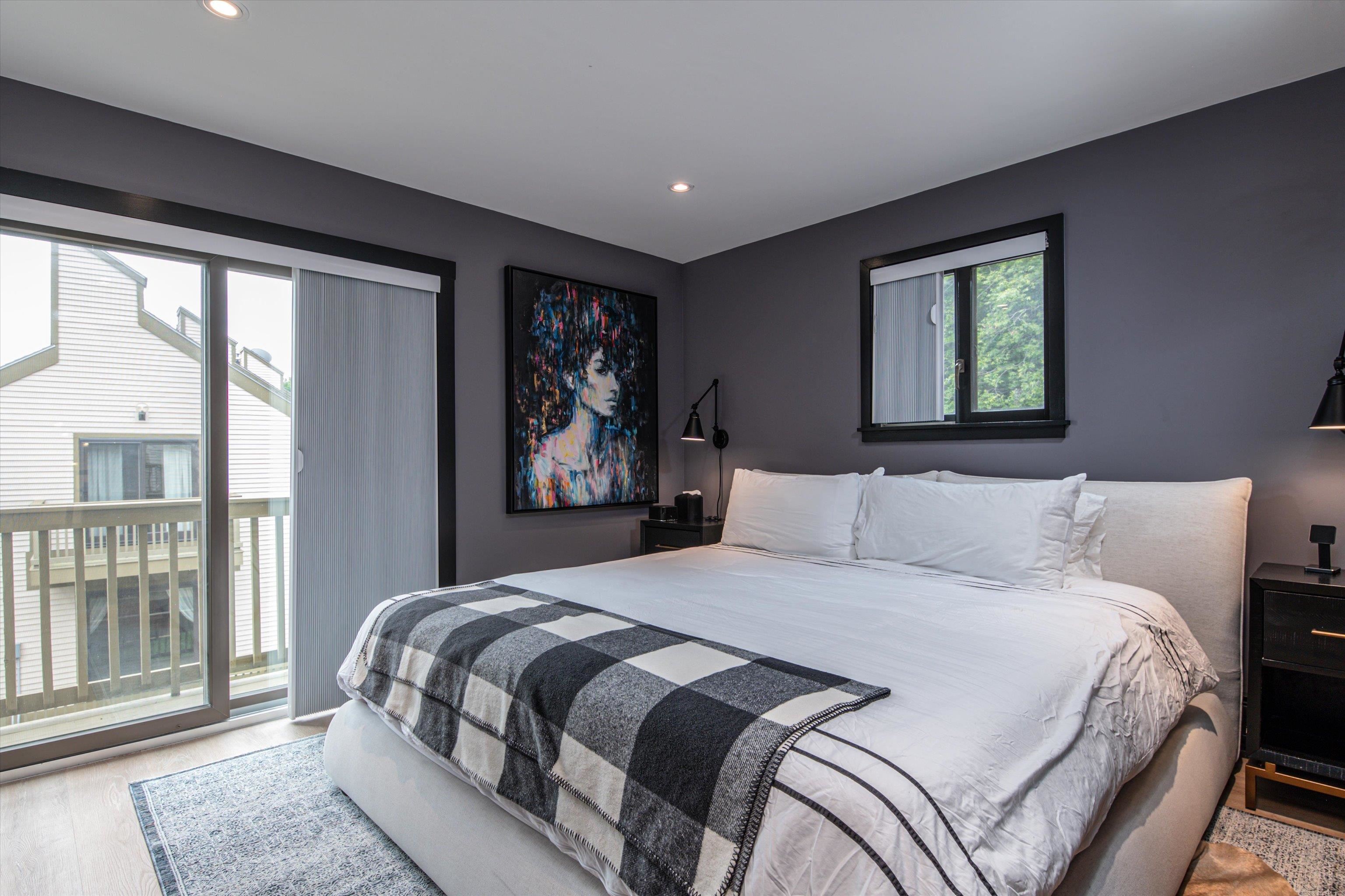 Top Floor Primary Bedroom 23710810