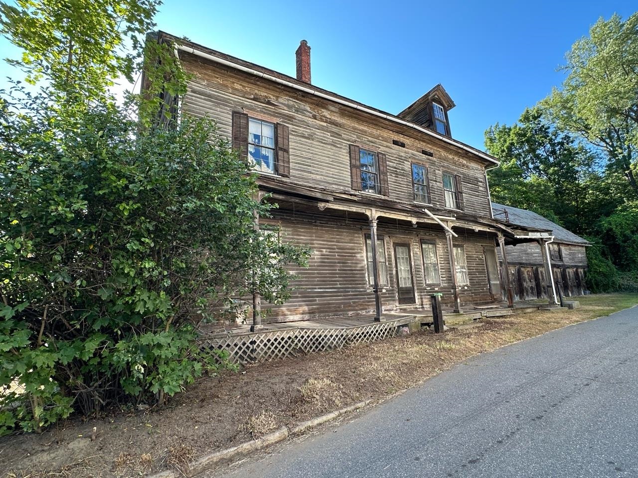 Homes for sale in Hinsdale, NH | 32 Main St, Hinsdale, NH 03451 | MLS# 5053506