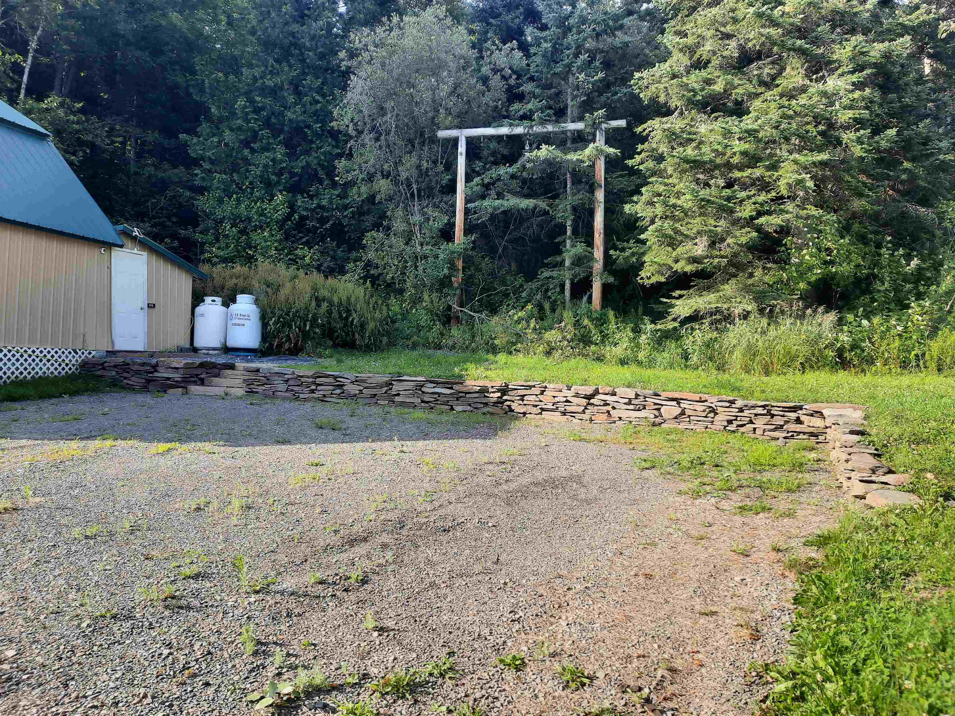 Homes for sale in Pittsburg, NH | 1463 Main St, Pittsburg, NH 03592 | MLS# 5053558