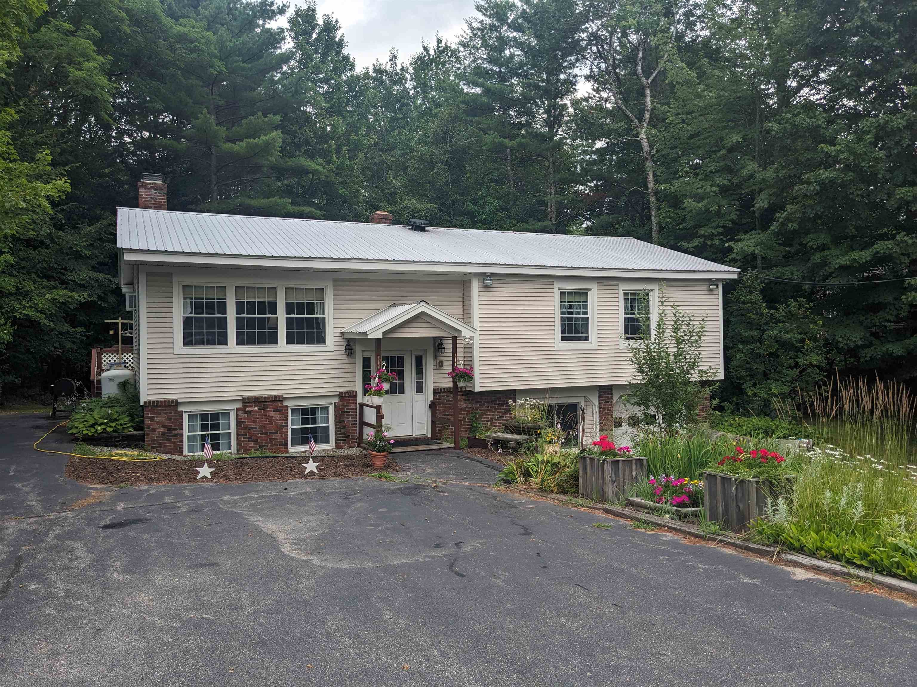 Conway NH Home for sale $$339,000 $155 per sq.ft.