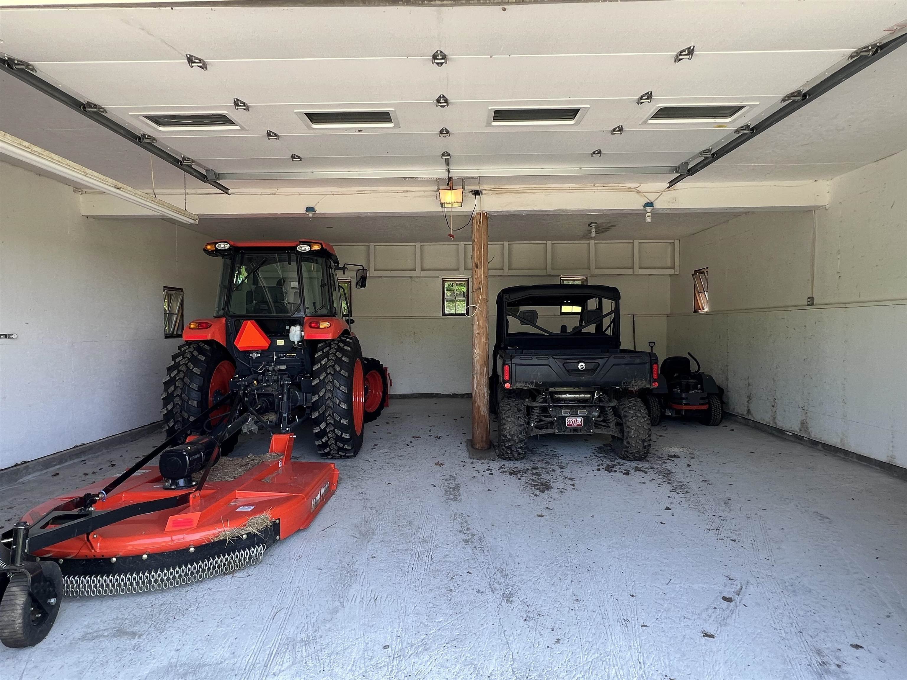 Homes for sale in Westmore, VT | 119 Parenteau Ln, Westmore, VT 05860 | MLS# 5053612