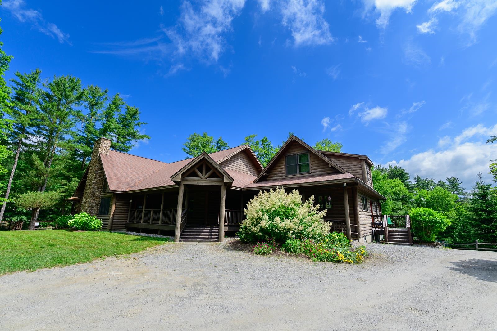 Homes for sale in Sandisfield, MA | 303 Lakeshore Dr, Sandisfield, MA 01255 | MLS# 5053619