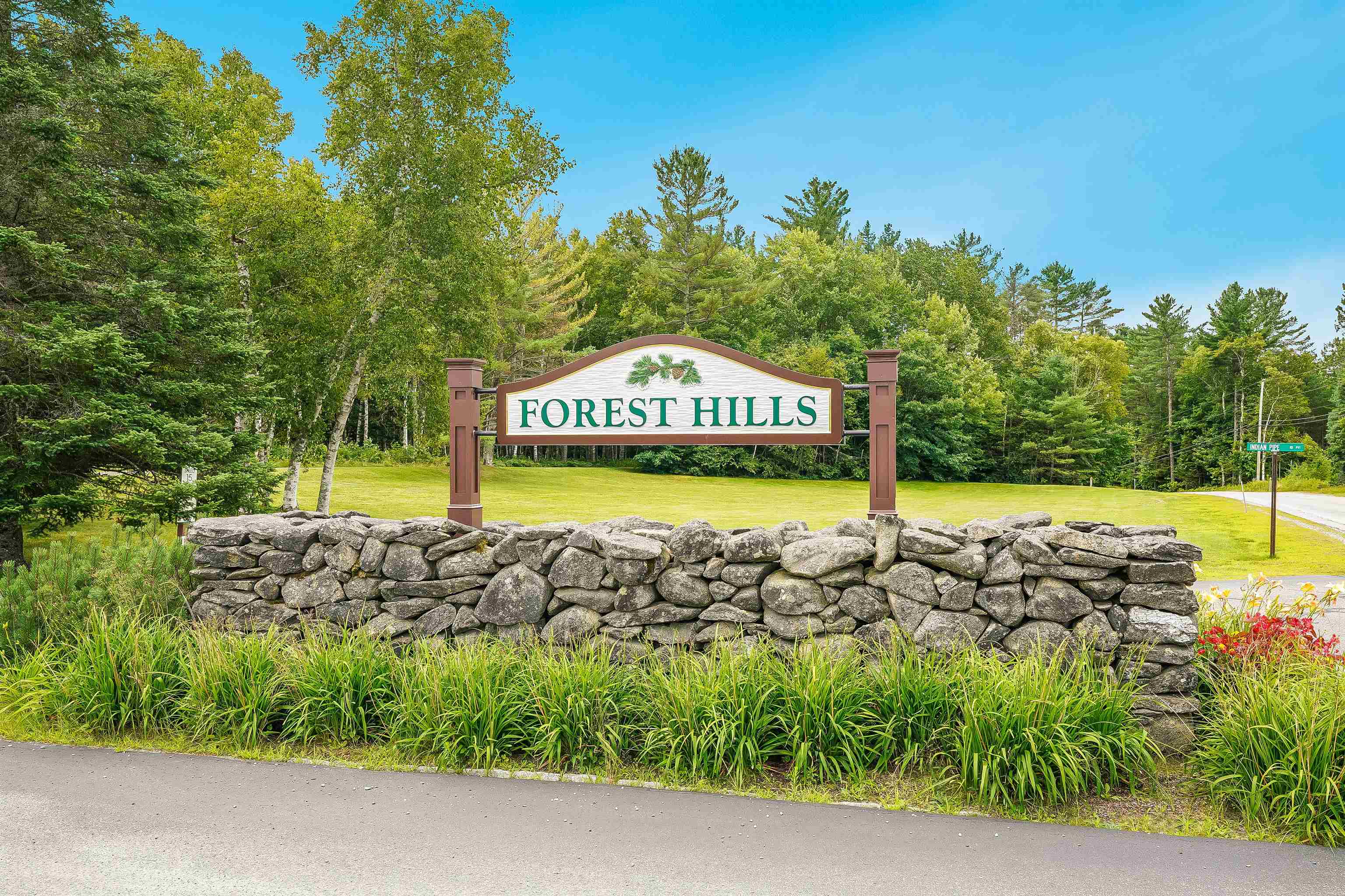 Homes for sale in Franconia, NH | 143 Foxglove Ln, Franconia, NH 03580 | MLS# 5053627