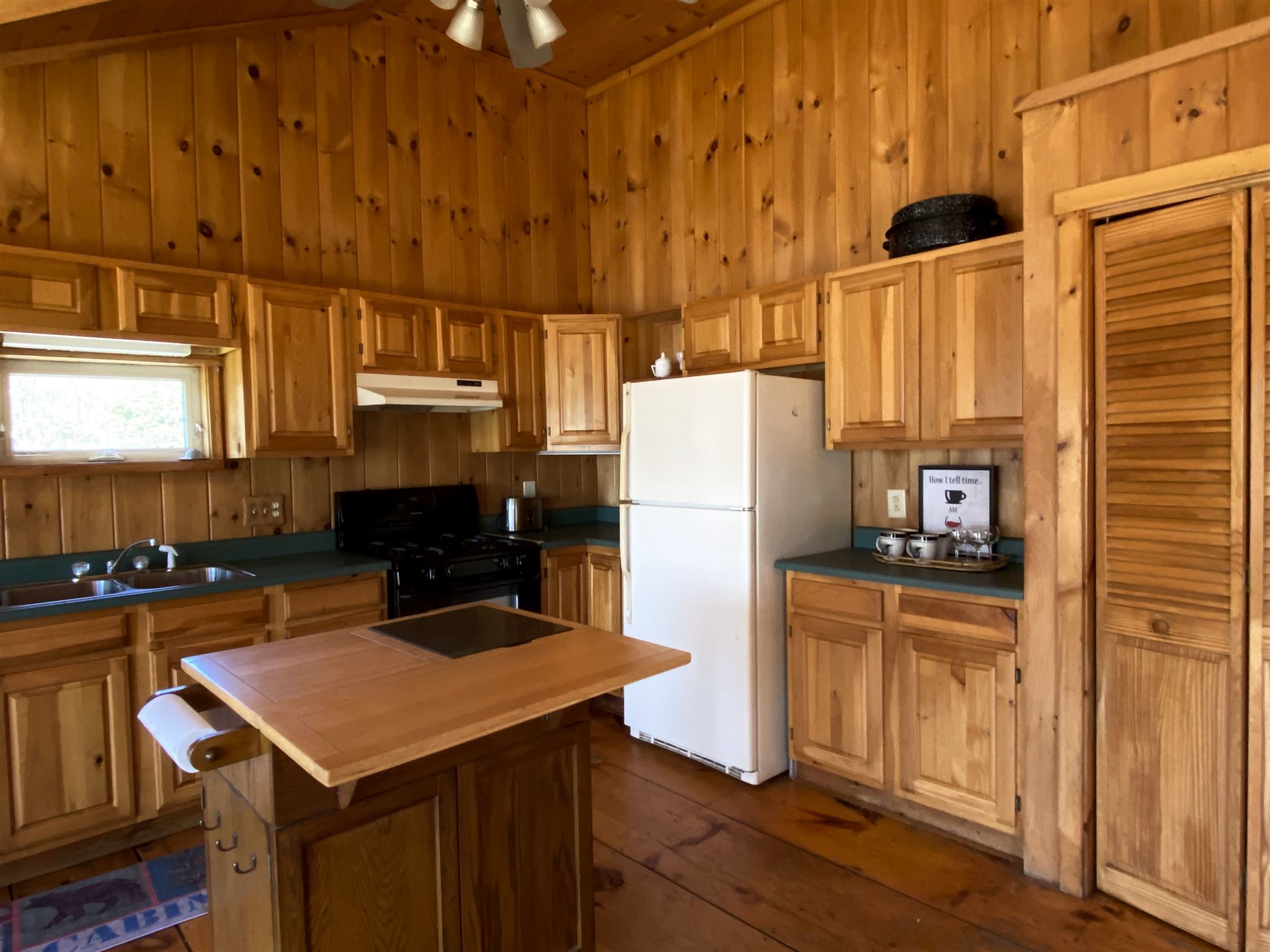 Homes for sale in Maidstone, VT | 3714 Maidstone Lake Rd, Maidstone, VT 05905 | MLS# 5053724