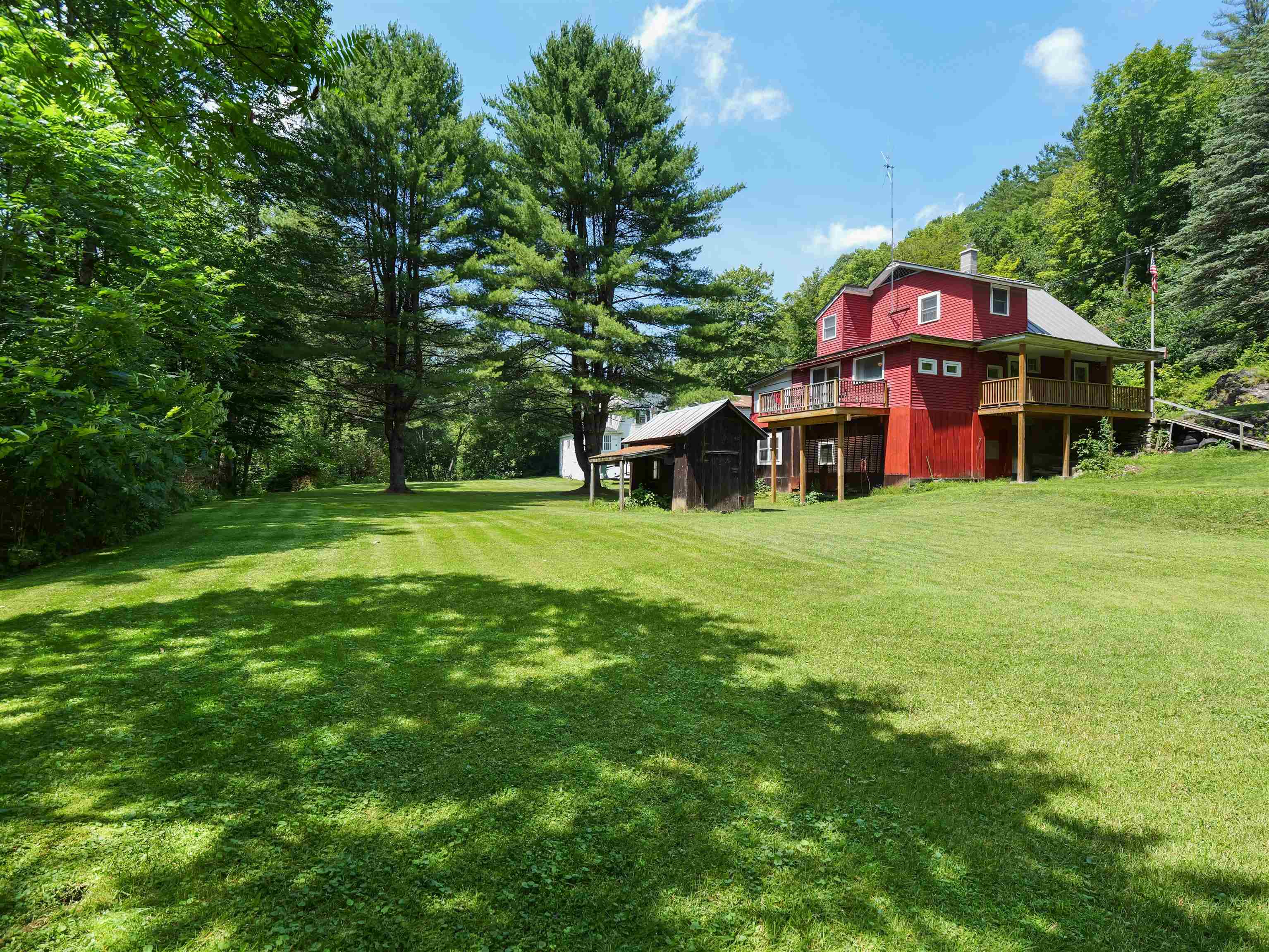 Homes for sale in Bethel, VT | 396 South Main St, Bethel, VT 05032 | MLS# 5053771