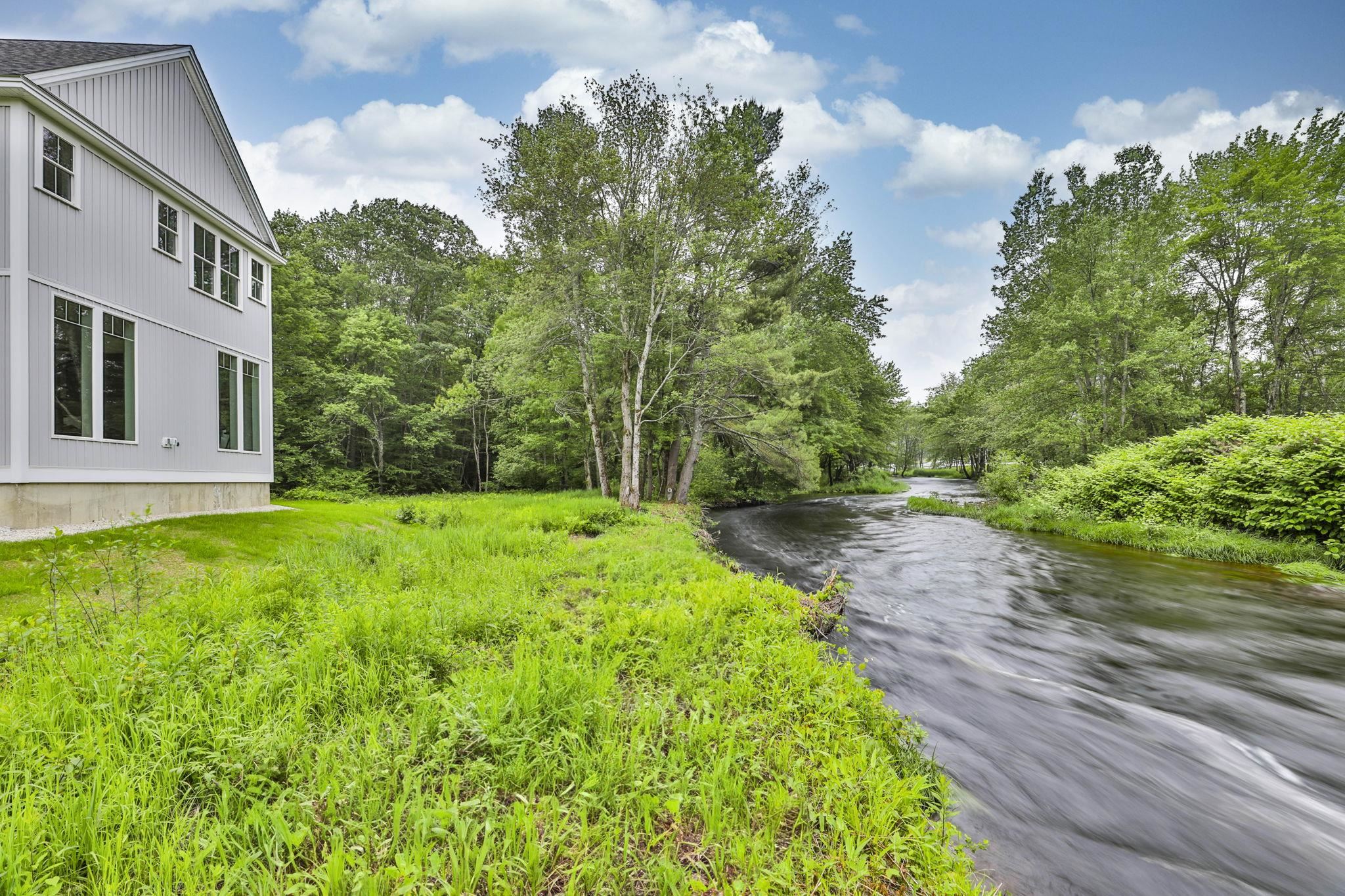 Homes for sale in Peterborough, NH | 33 Sharon Rd, Peterborough, NH 03458 | MLS# 5054175