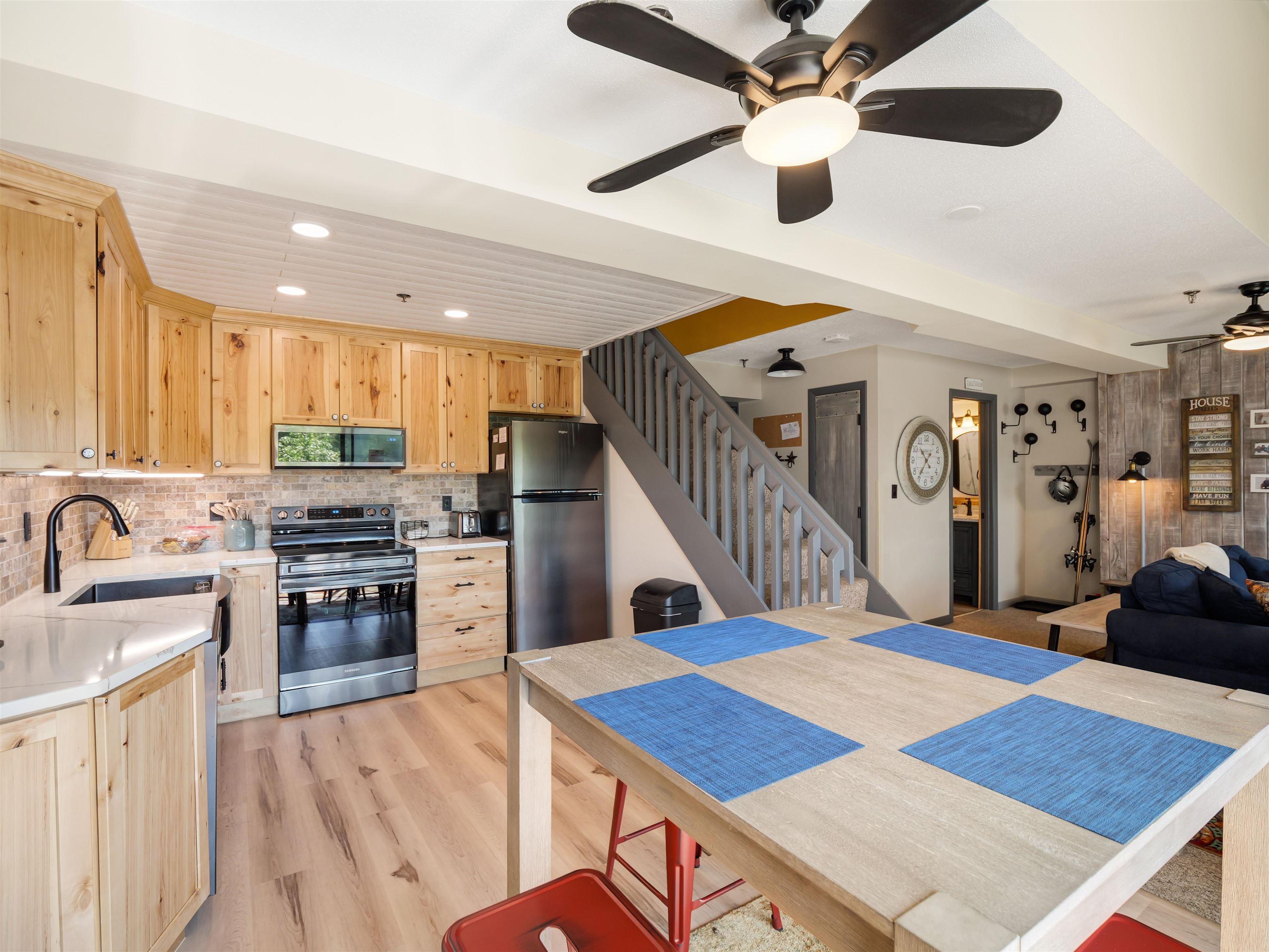 Homes for sale in Killington, VT | 133 East Mountain Rd #3D8, Killington, VT 05751 | MLS# 5054331