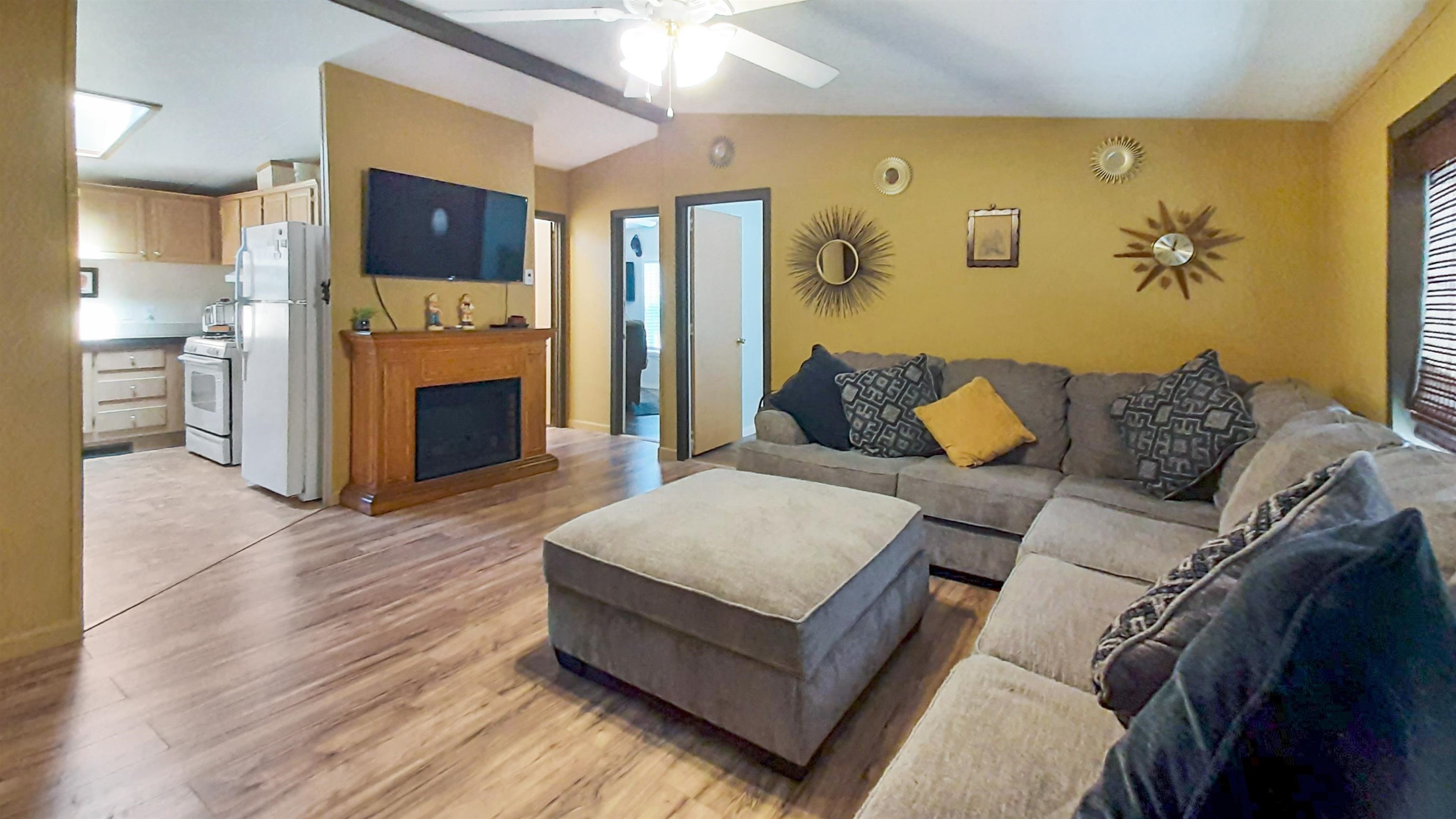 Homes for sale in Ludlow, VT | 9 Stryhas Trailer Ct, Ludlow, VT 05149 | MLS# 5054342