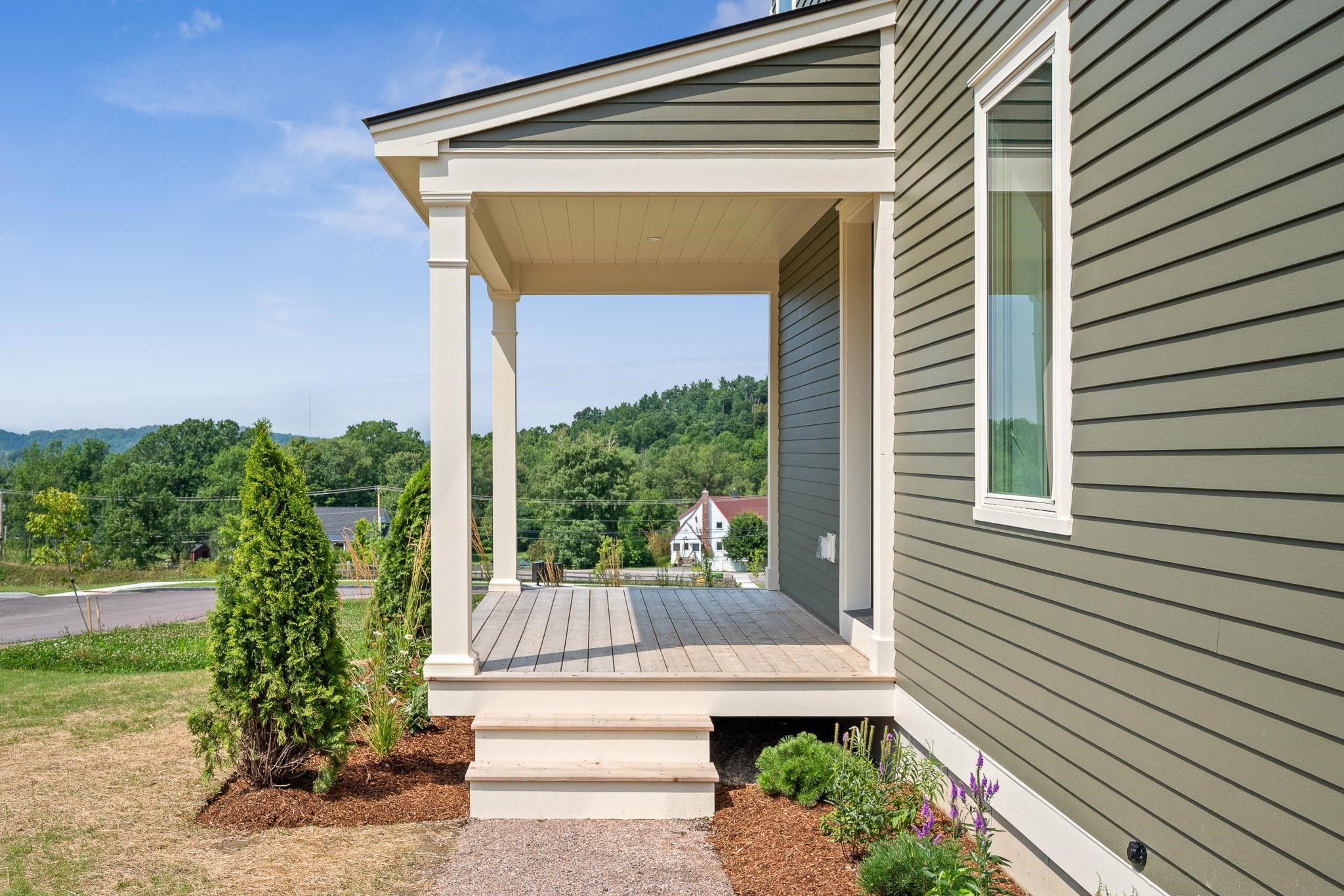 Homes for sale in Hinesburg, VT | 99 Tractor Rd, Hinesburg, VT 05461 | MLS# 5054414