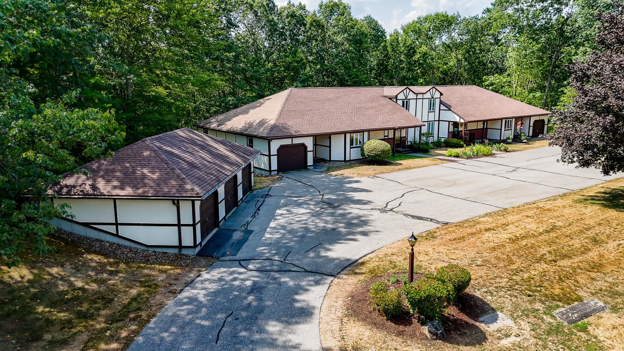 Homes for sale in Atkinson, NH | 20 Chandler Dr #20, Atkinson, NH 03811 | MLS# 5054466