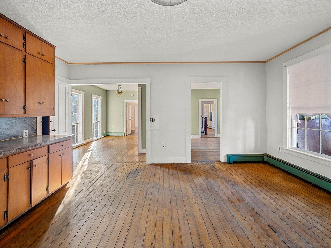 Kitchen Facing DR & LR