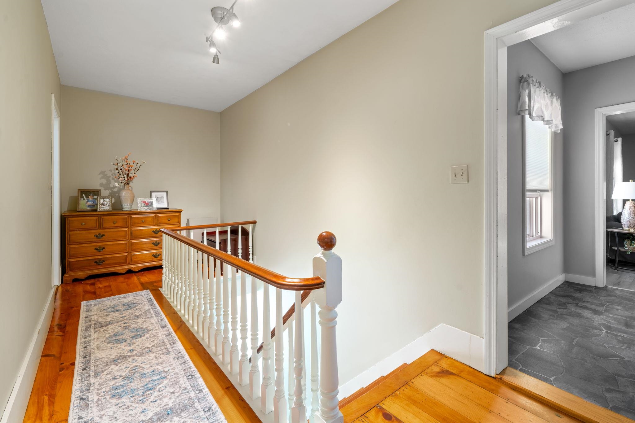 Homes for sale in New Boston, NH | 16 Meetinghouse Hill Rd, New Boston, NH 03070 | MLS# 5054612