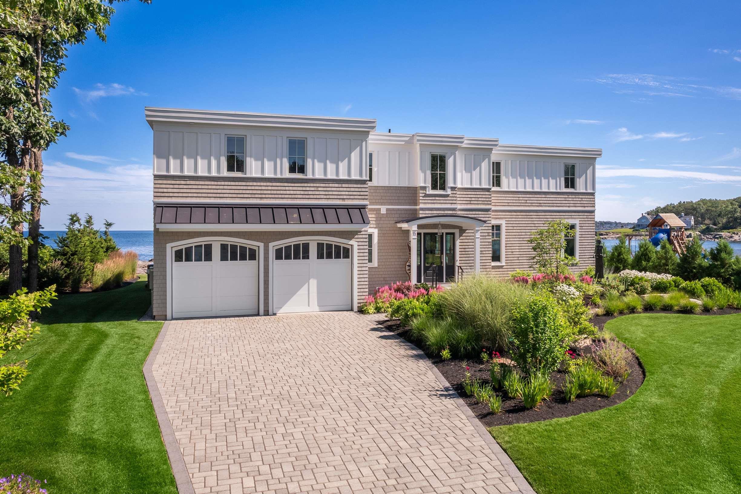 Homes for sale in York, ME | 11 Ossipee Rd, York, ME 03902 | MLS# 5054639