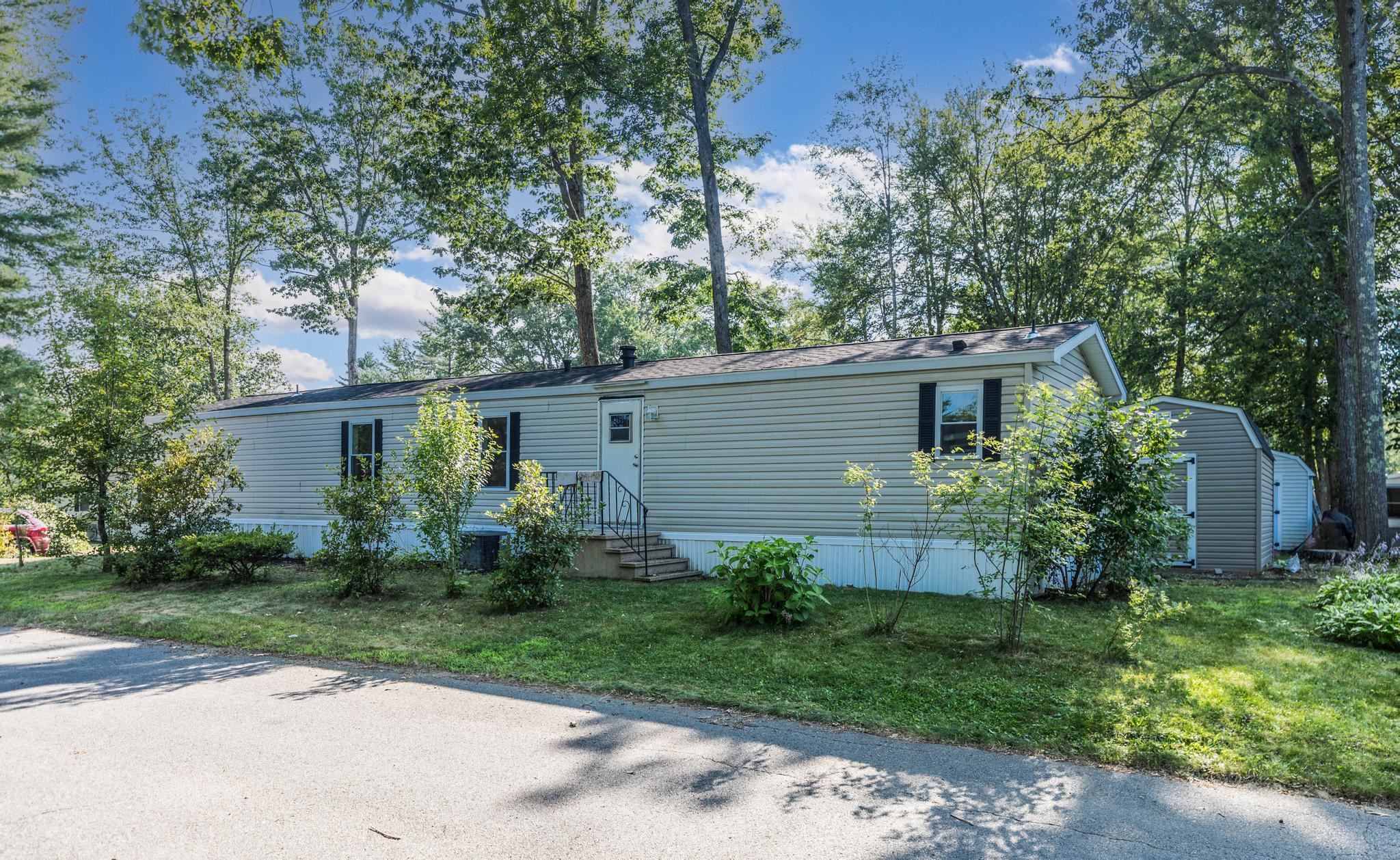 Homes for sale in Exeter, NH | 311 Friar Tuck Dr, Exeter, NH 03833 | MLS# 5054704