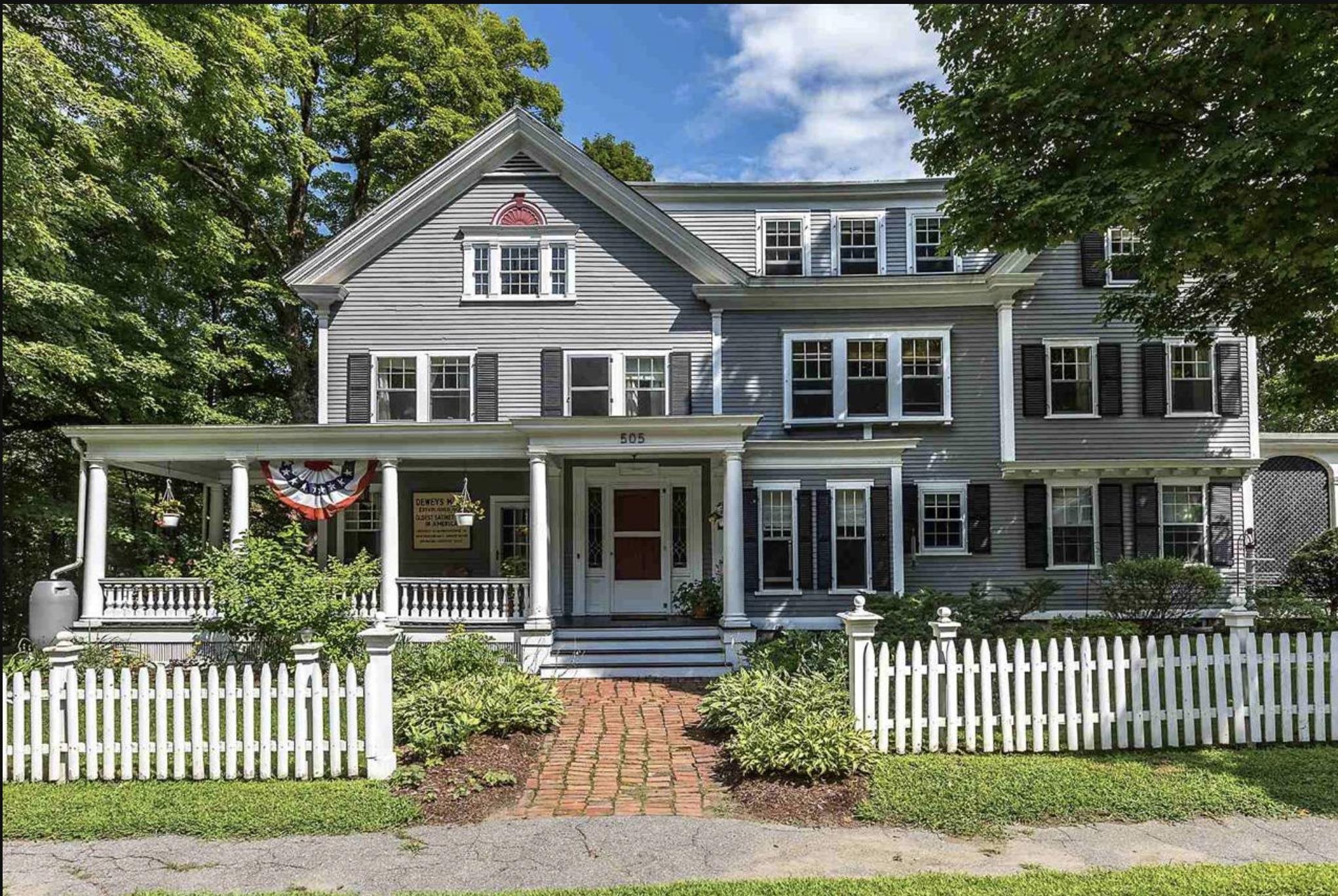 Village of Quechee in Town of Hartford VT&nbsp;Home for sale $1,400,000 $306 per sq.ft.