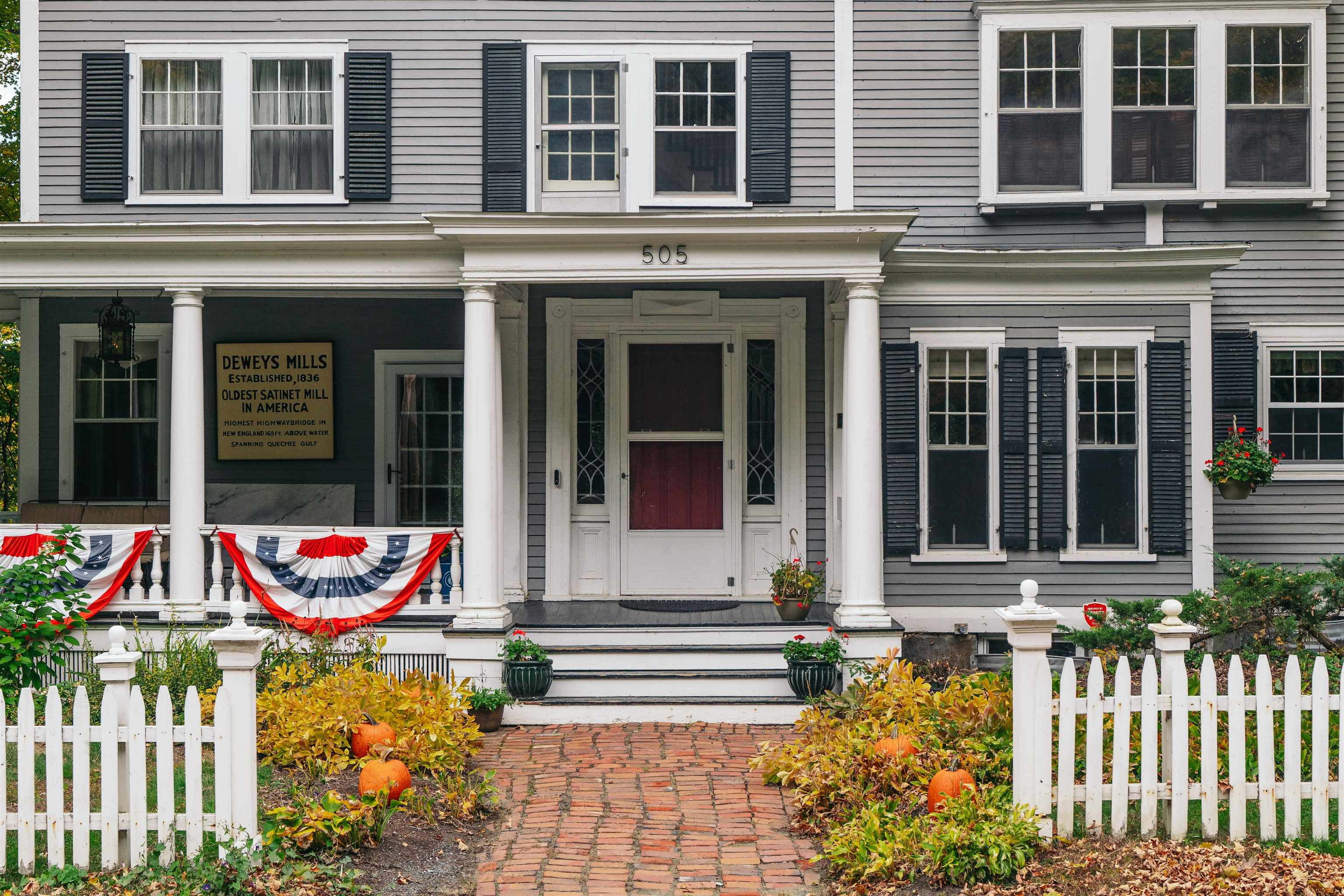 Homes for sale in Hartford, VT | 505 Deweys Mills Rd, Hartford, VT 05047 | MLS# 5054780
