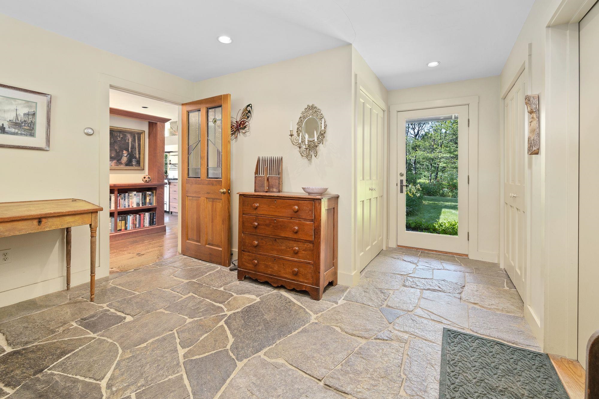 Homes for sale in Orford, NH | 58 Bear Tree Rd, Orford, NH 03777 | MLS# 5054827