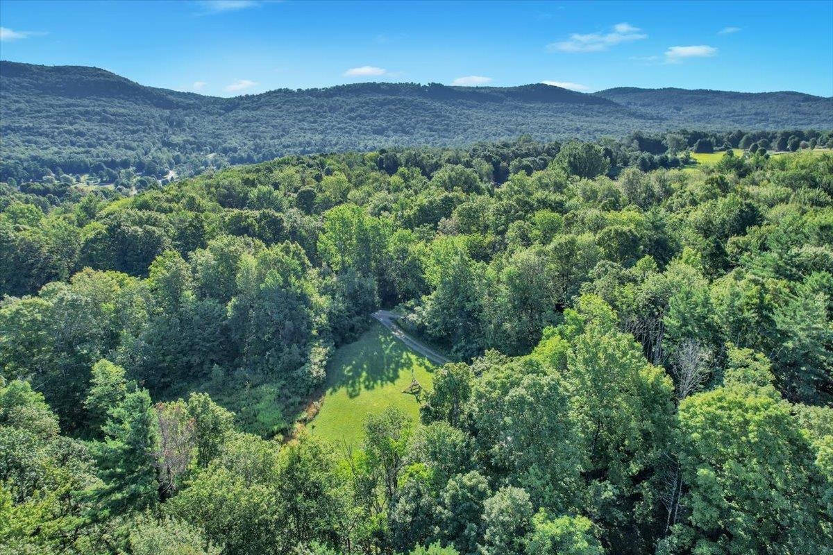 Homes for sale in Hinesburg, VT | 26 Fern Rd, Hinesburg, VT 05461 | MLS# 5054976