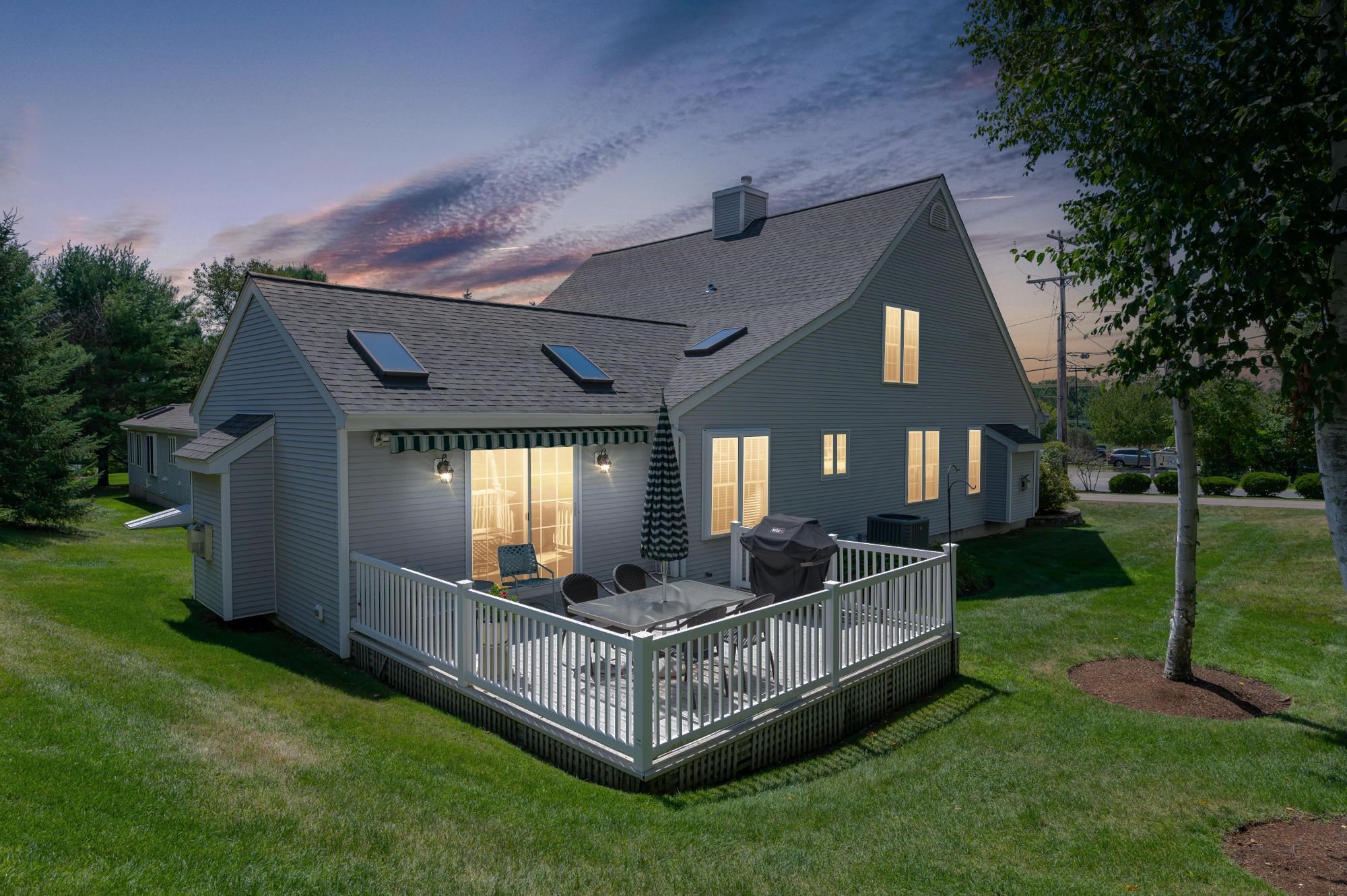 MLS 5055117: 100 Hampton Meadows, Hampton NH