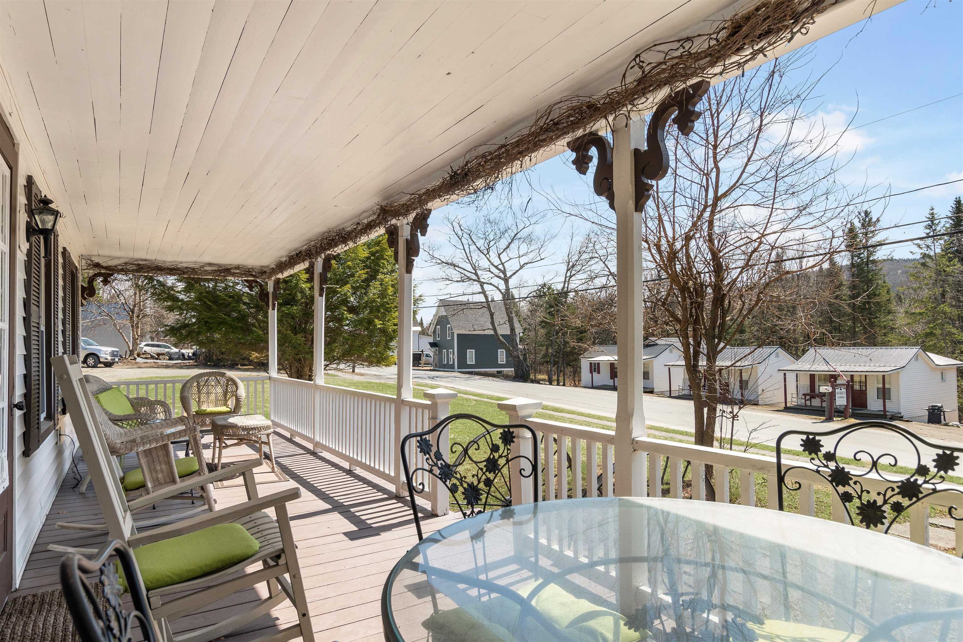 1495 Main St, Pittsburg, NH 03592