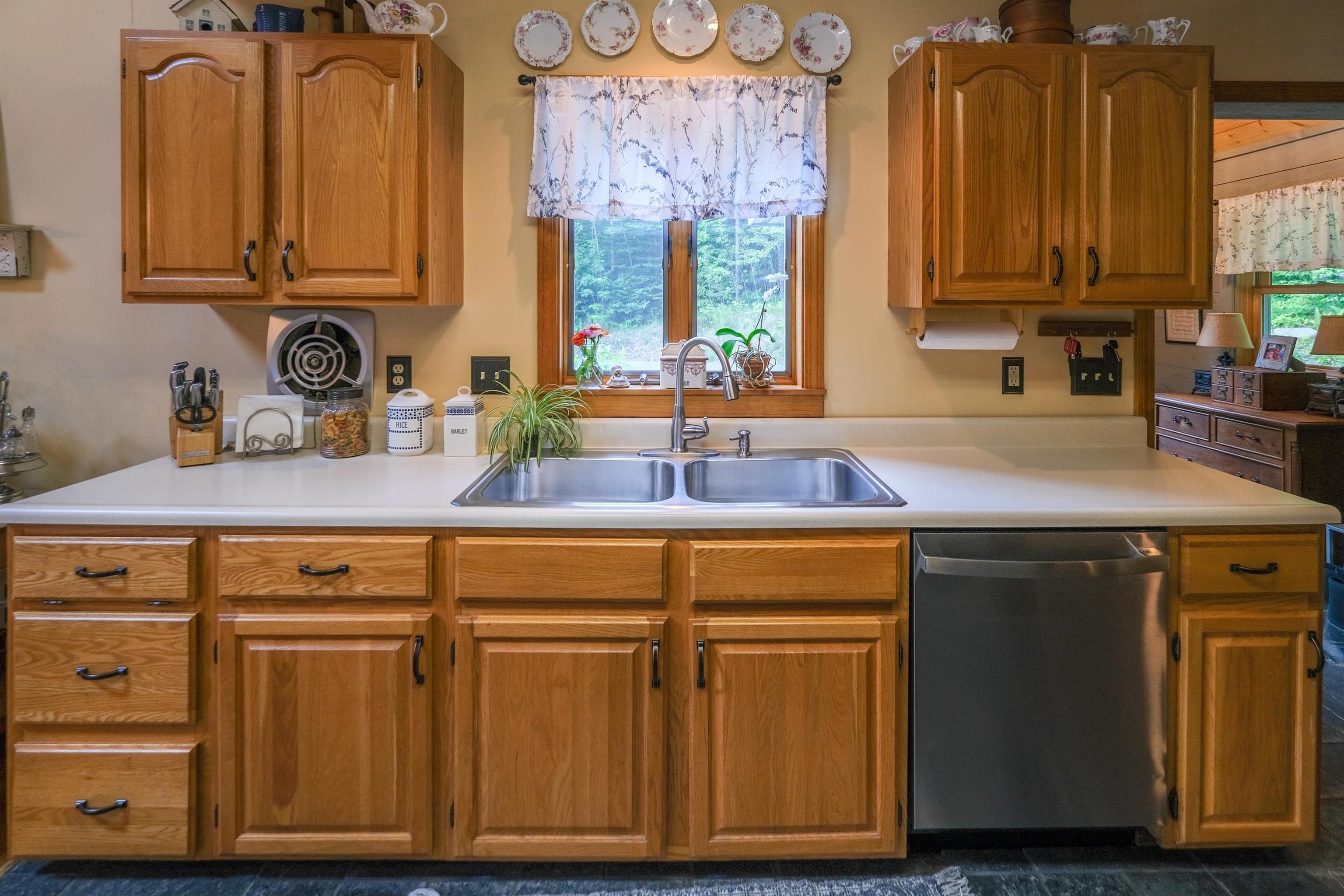 Homes for sale in Chester, VT | 688 Hidden Heights Rd, Chester, VT 05143 | MLS# 5055278